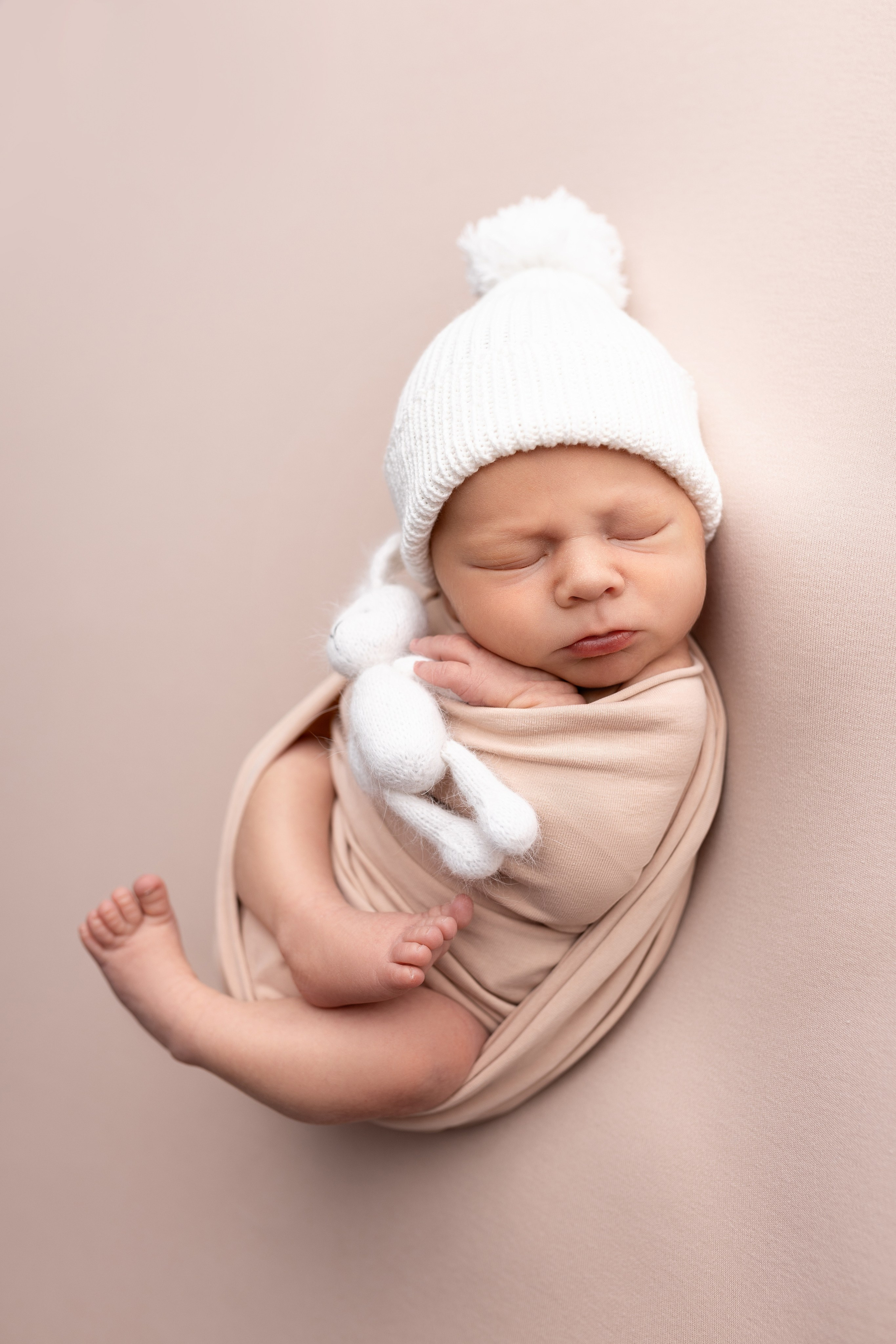 Классический ньюборн newborn. Фотограф новорожденных в г. Барнаул Ренпенинг Катерина
