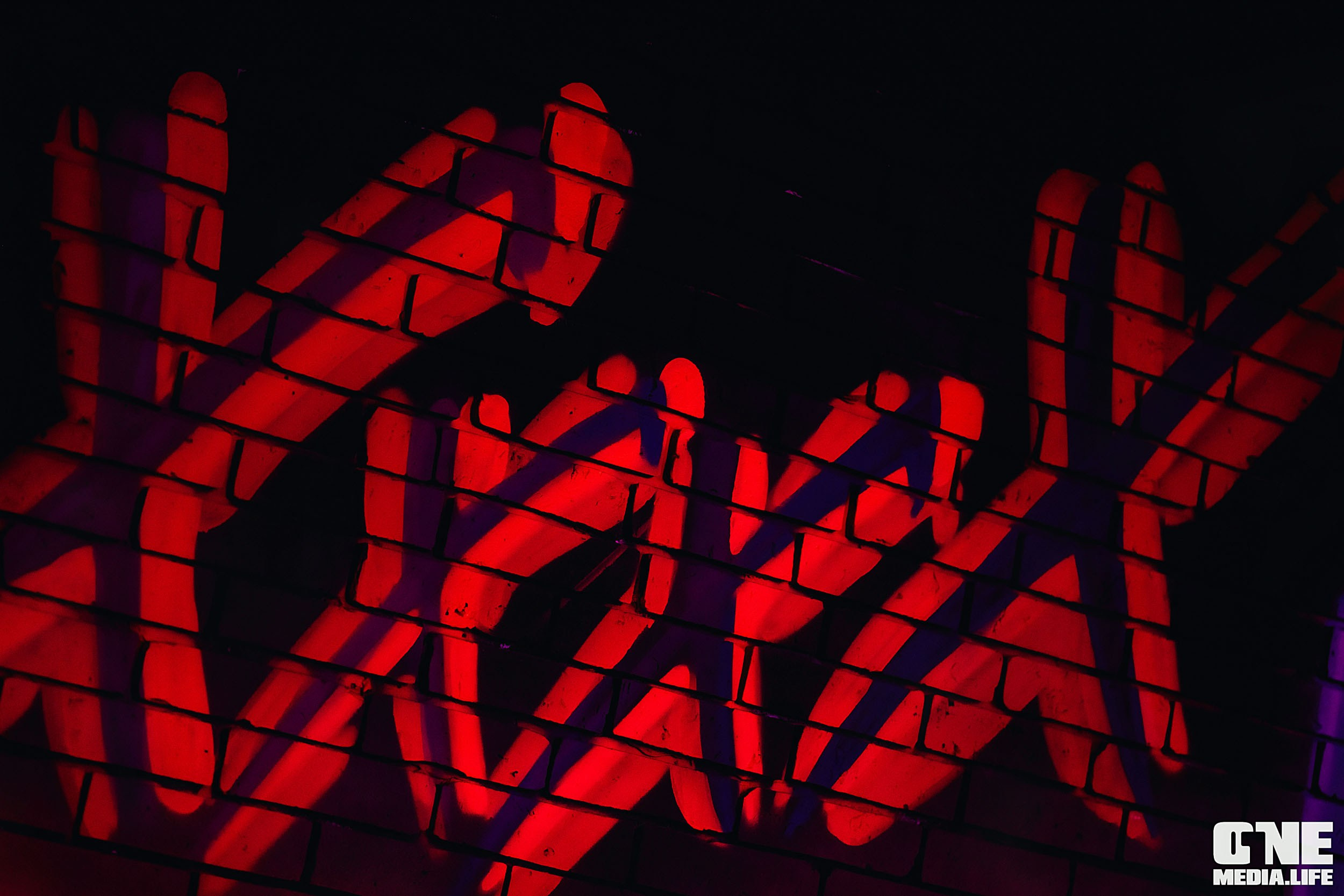 Фоторепортаж из бара XxxX. One Media Life: фоторепортажи, фотоотчеты с мероприятий и заведений