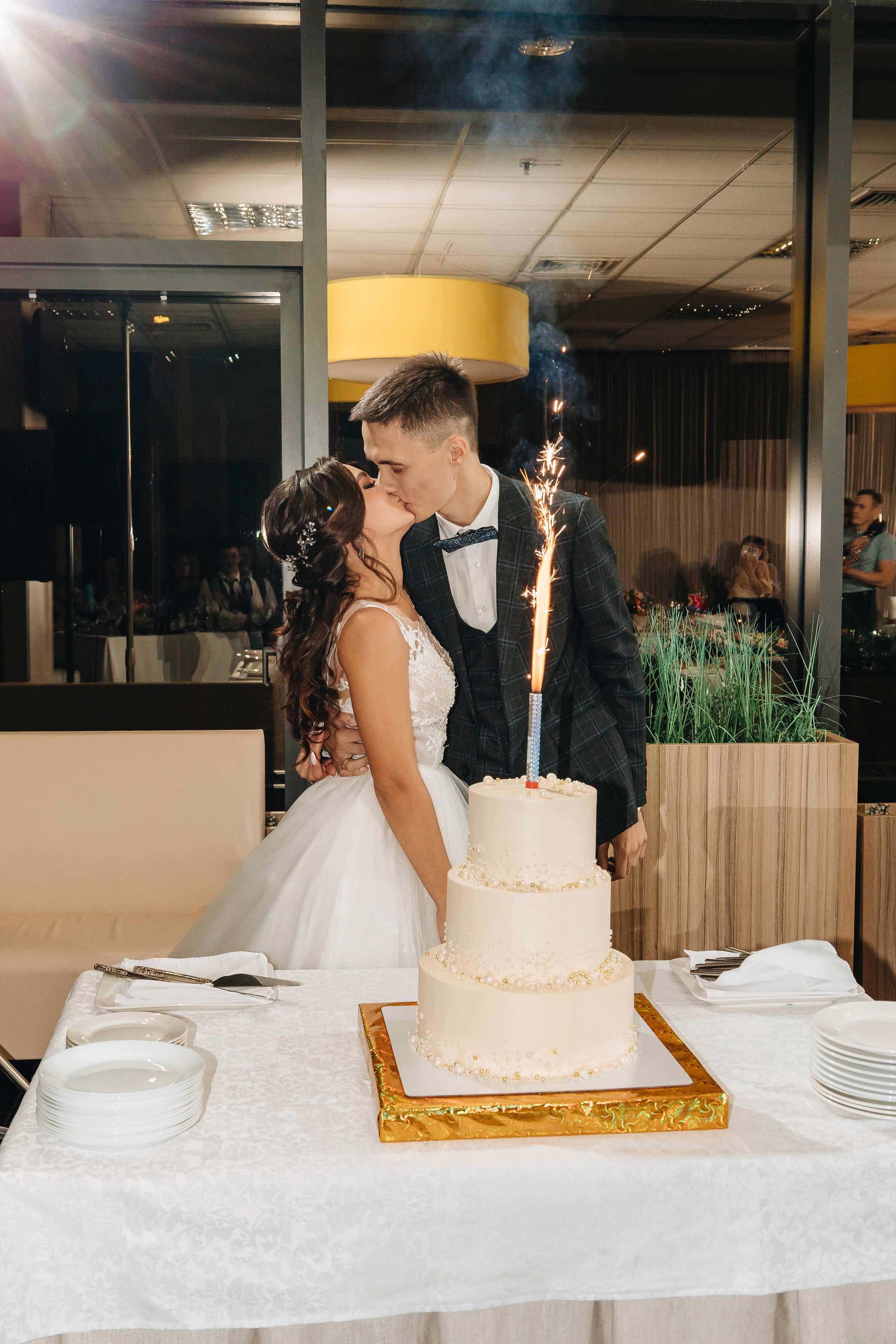 Леон и Диана. Свадебный фотограф и видеограф — Сергей и Дарья