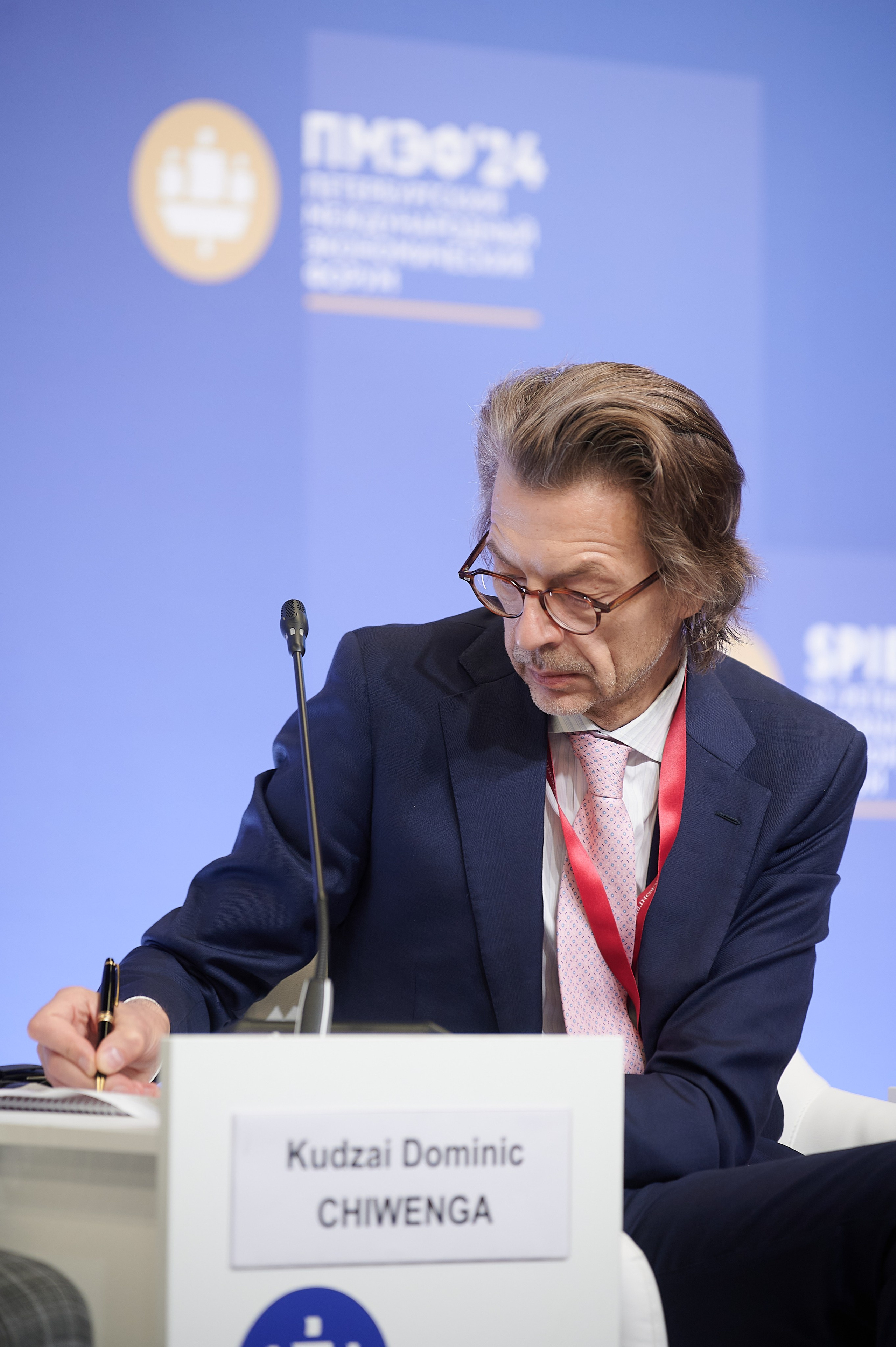 Репортажная съемка с ПМЭФ 2025