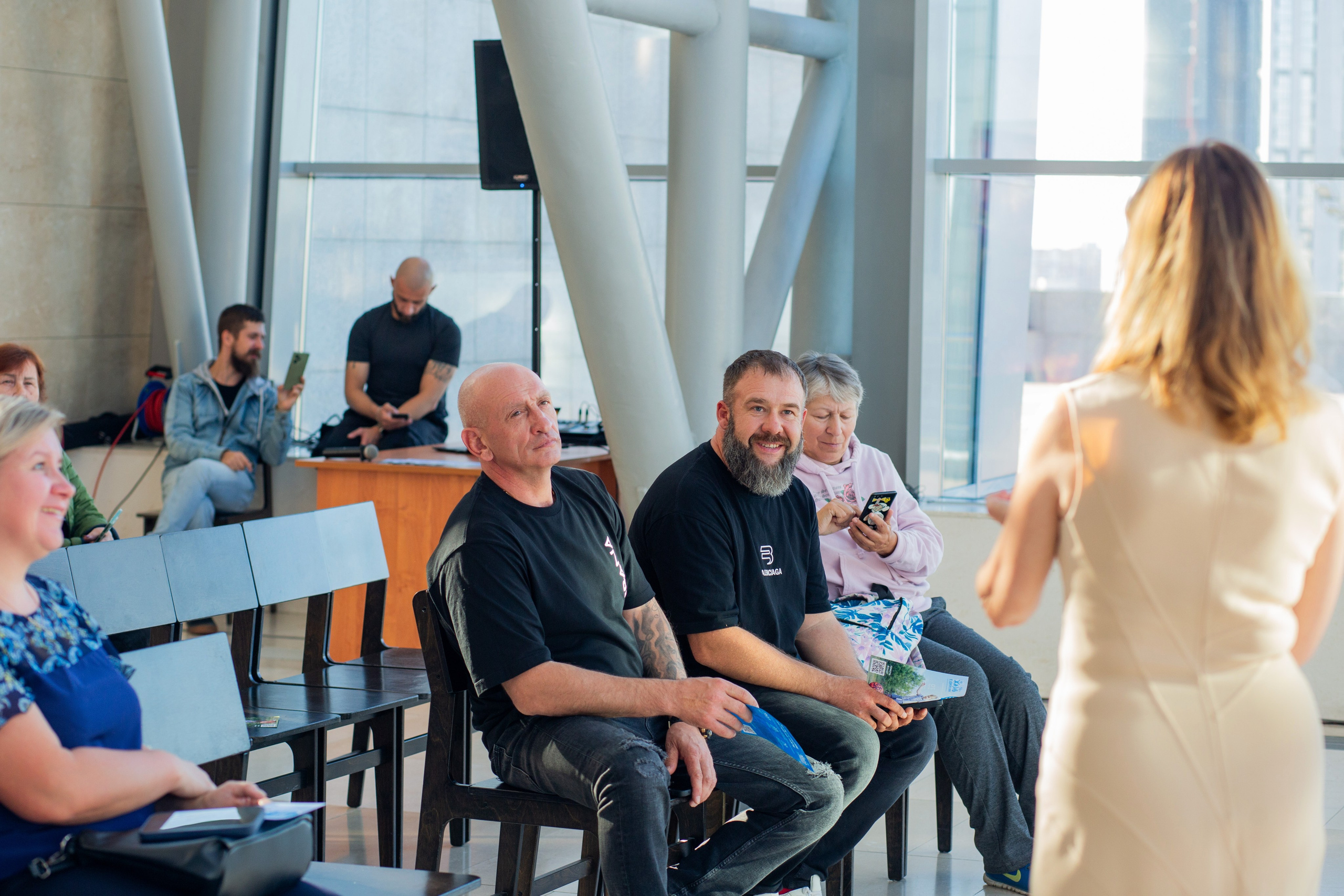 Репортажная фотосъемка во Владивостоке. Портретный, свадебный, репортажный фотограф во Владивостоке Юлиана Джули Фокс