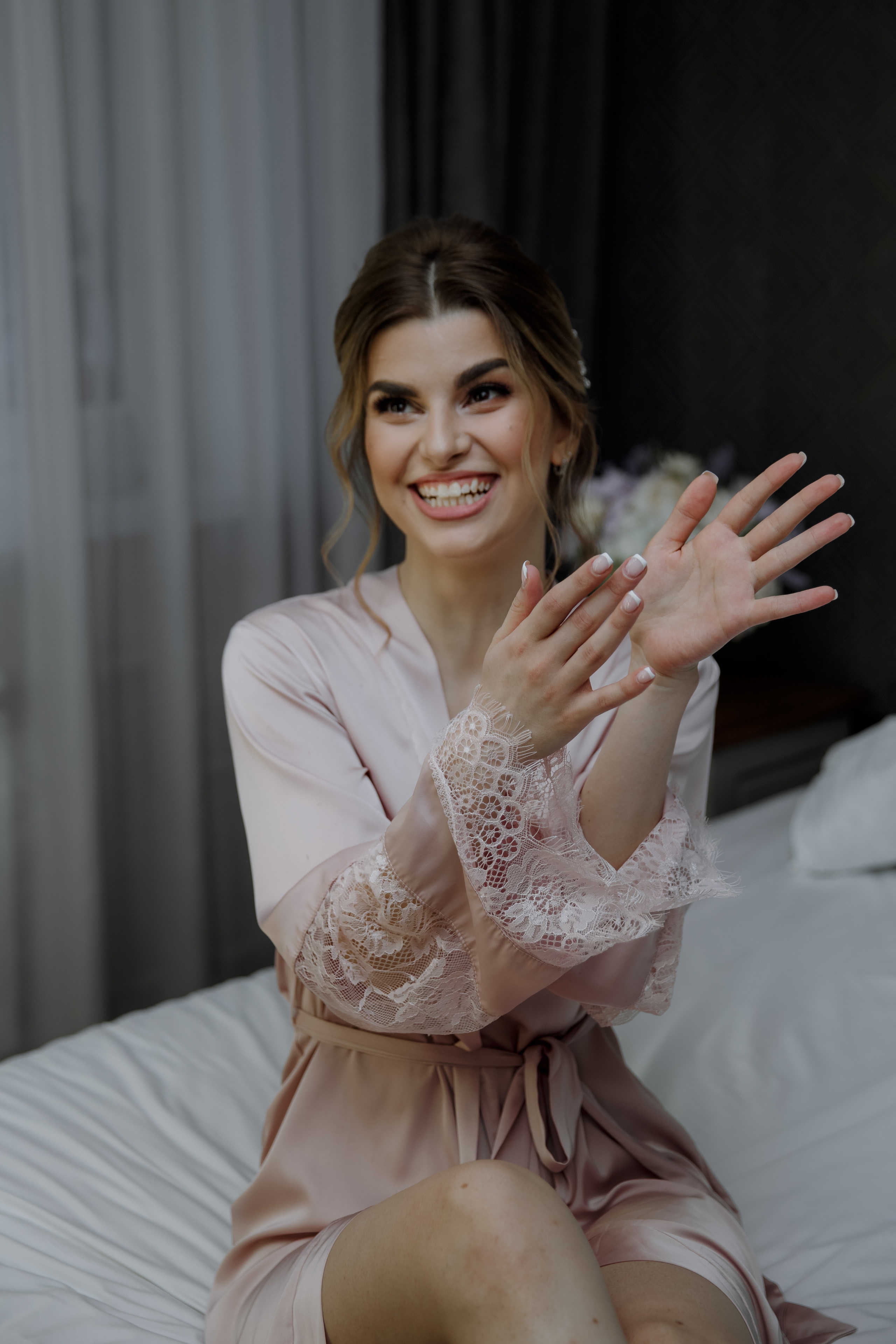 Свадебный видеооператор Владимир Таирян. Портретный и свадебный фотограф Алла Карени Москва