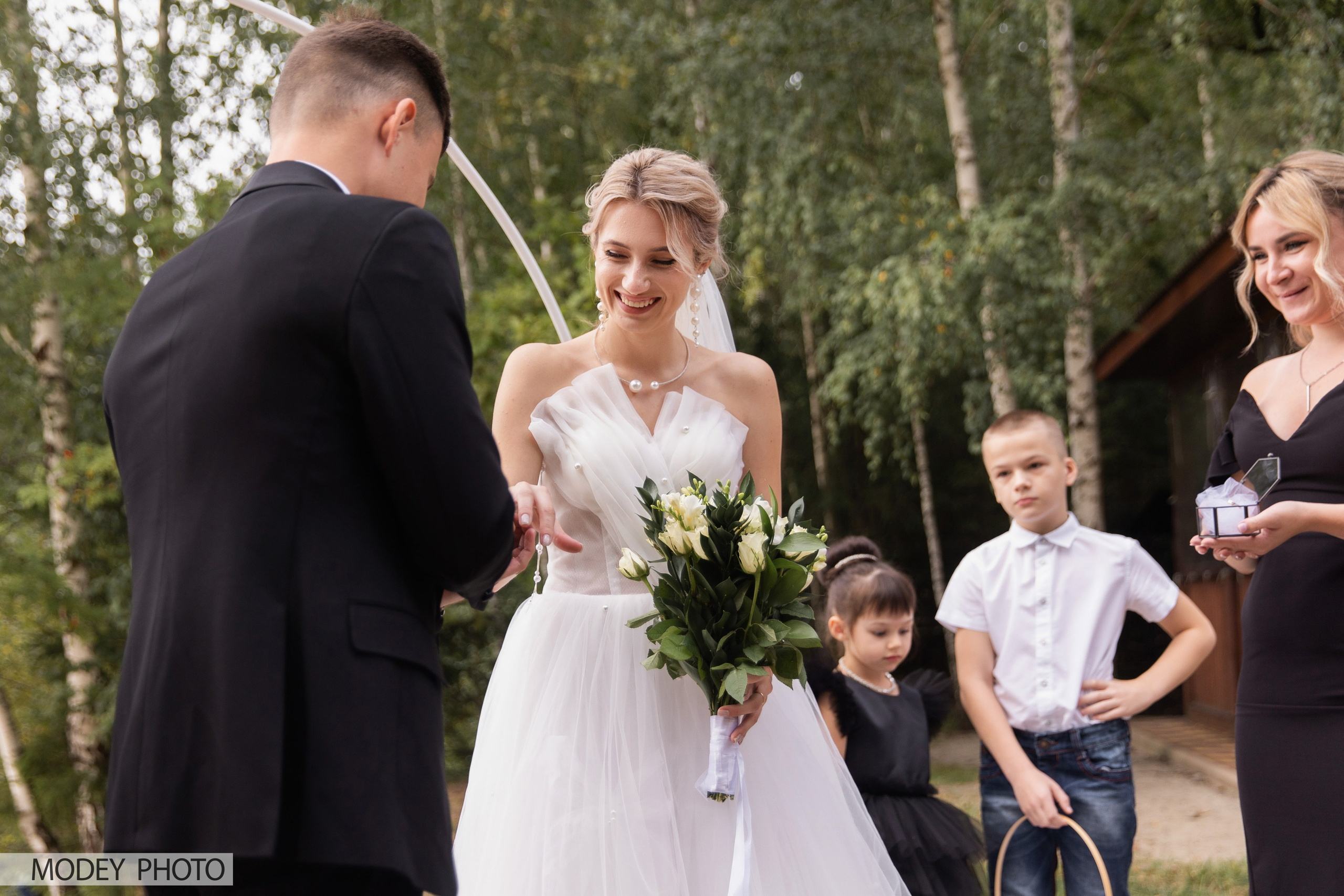 Свадебная серия фотографий Ильи и Валерии