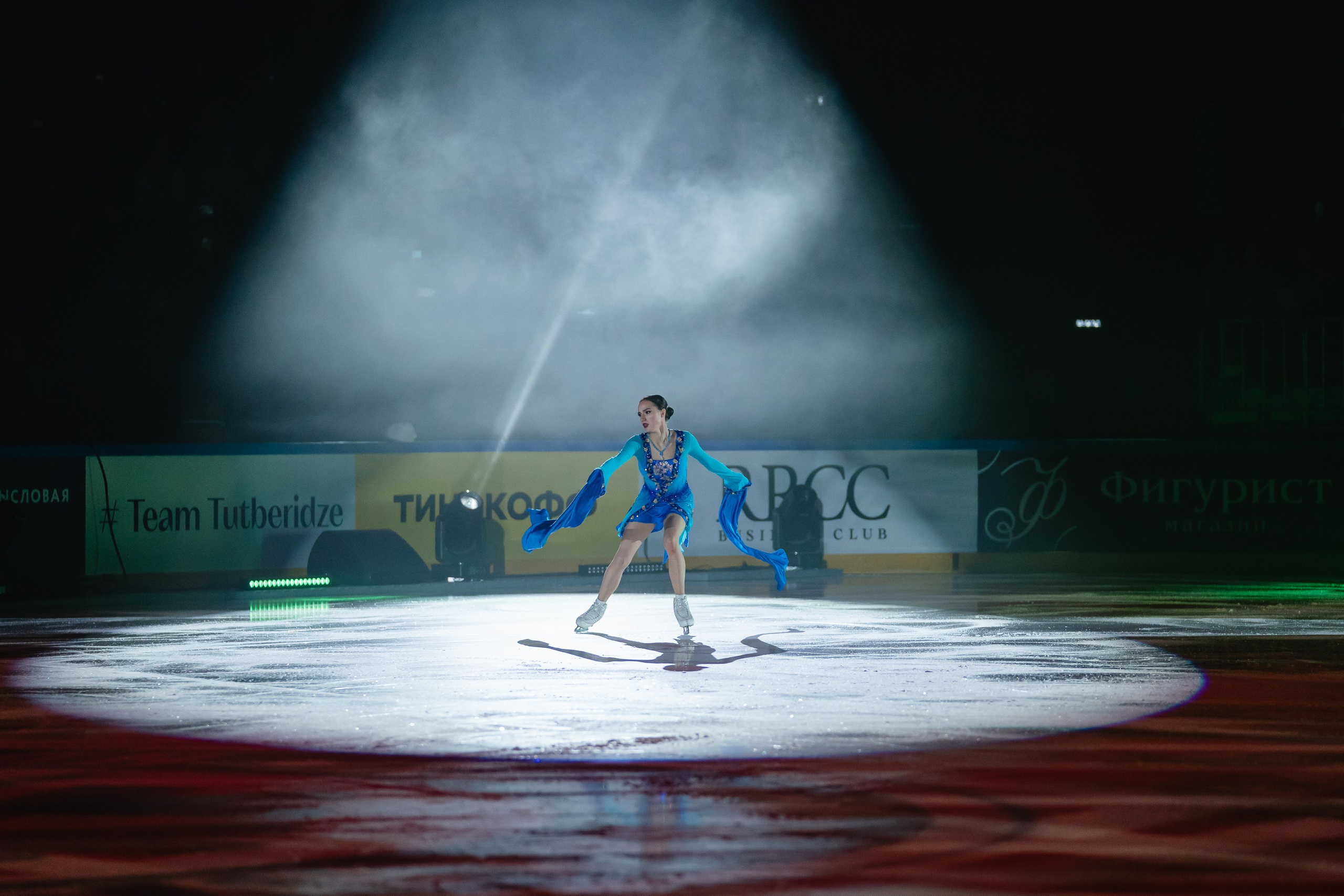 Шоу «Чемпионы на льду» в Новосибирске. Воробьева Ксения — Спортивный и танцевальный фотограф Новосибирск