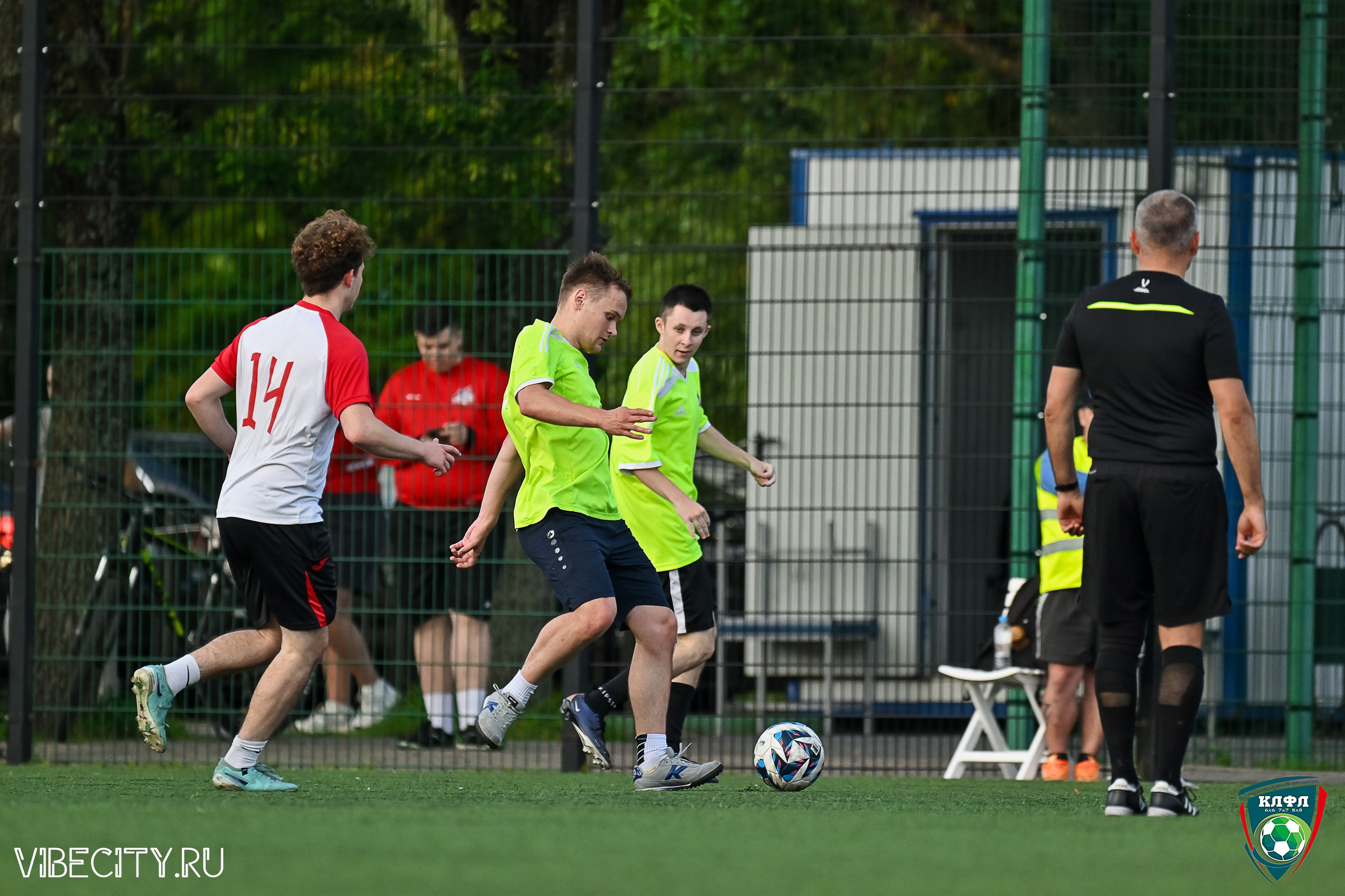 ПЛЕЙ-ОФФ XXl ЛЕТНЕГО КУБКА КАЛИНИНГРАДСКОЙ ЛФЛ. VIBECITY.RU Вайб Сити Ру Фоторепортажи Фотоотчеты Калининград