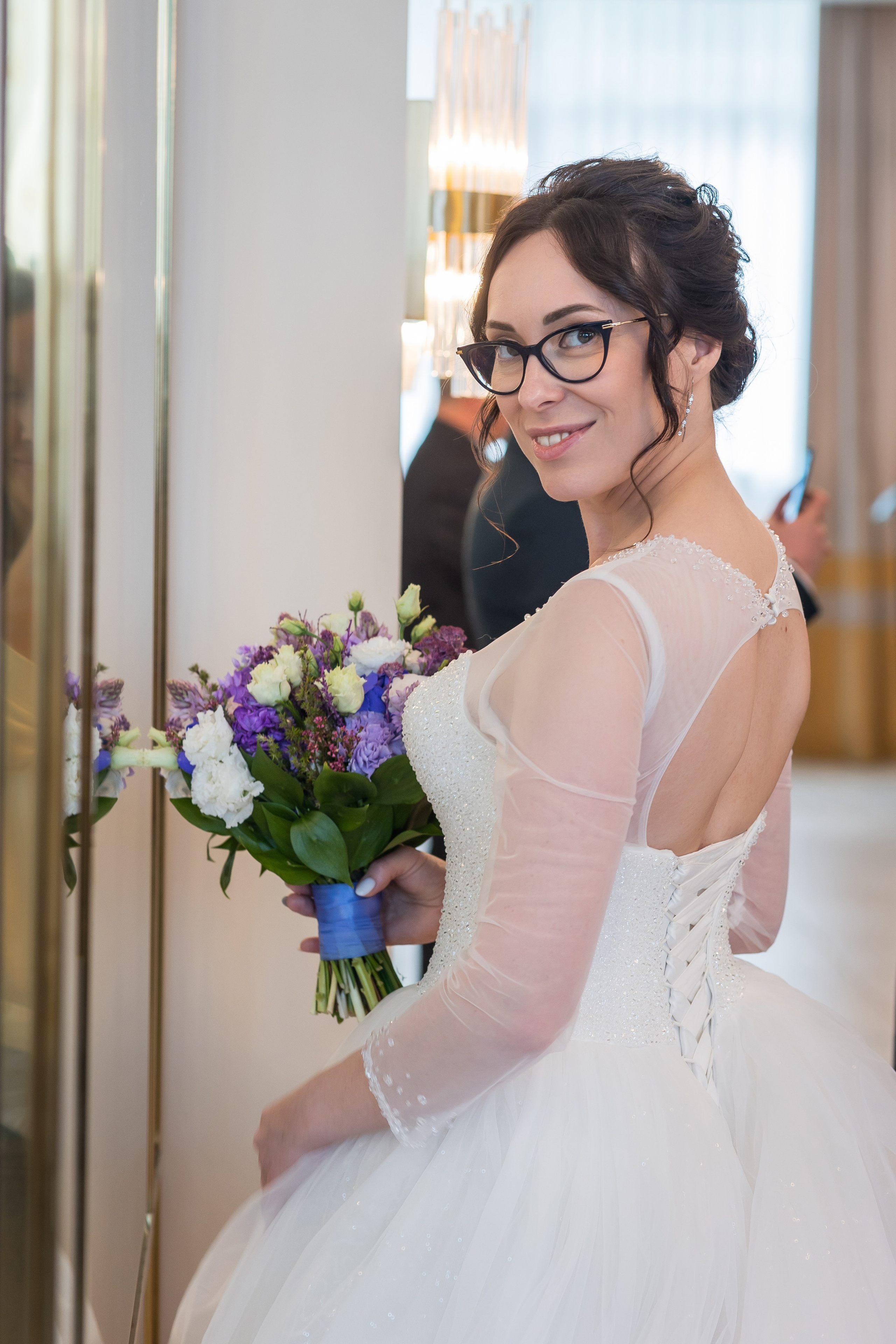 Миша и Маша. Весенняя свадьба 18.04.2023. Семейный фотограф в Москве Наталья Чуб, заказать Фотокнигу