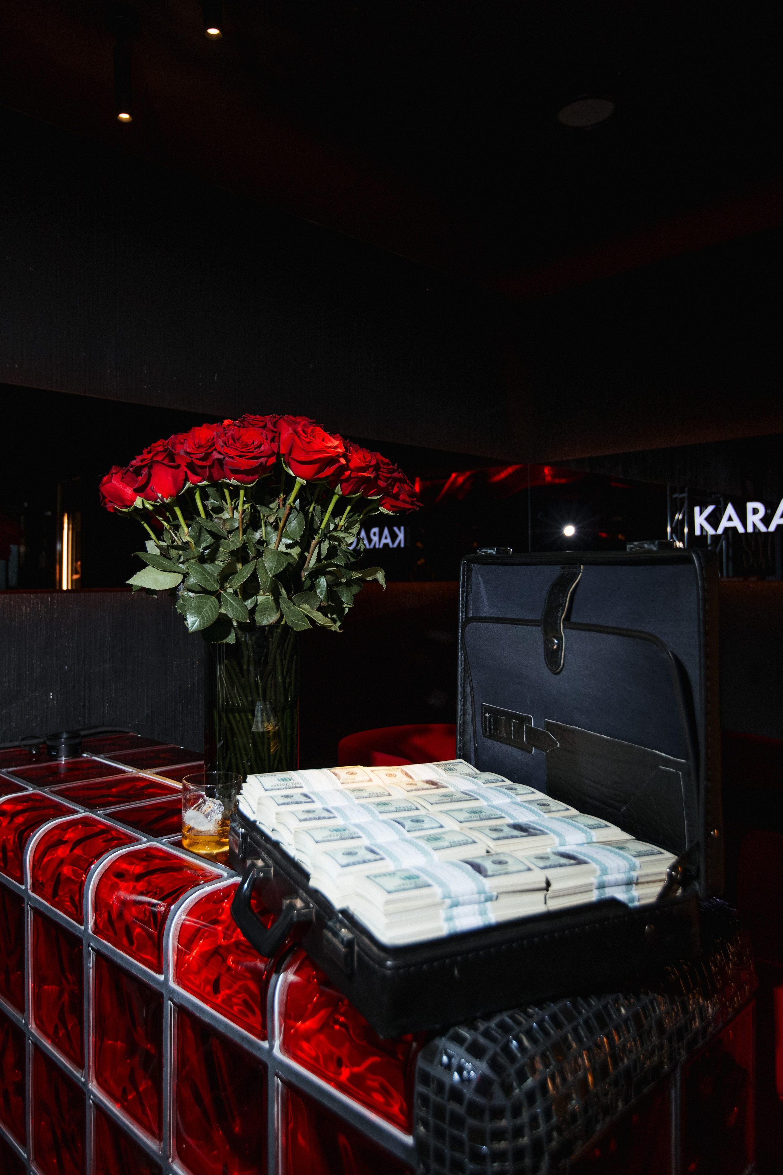 LA FAMIGLIA — SOLOVI — 1 YEAR. СВОИ. ФОТООТЧЕТЫ-СОБЫТИЯ-МЕСТА