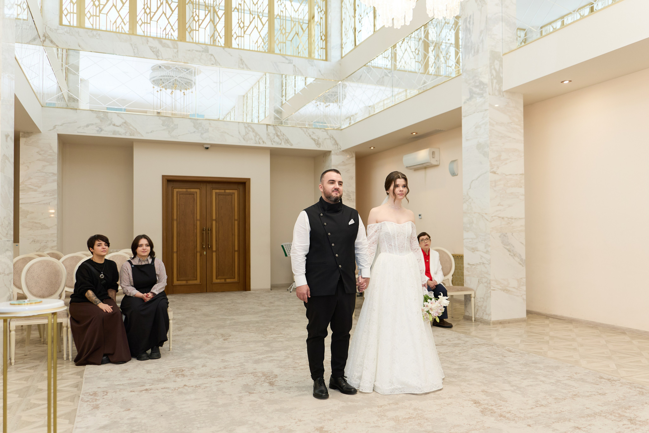 Классические сборы в отеле. Роспись в 4 ЗАГСе и съемка в оранжерее Цицина РАН. Любовь Юсупова. Фотограф