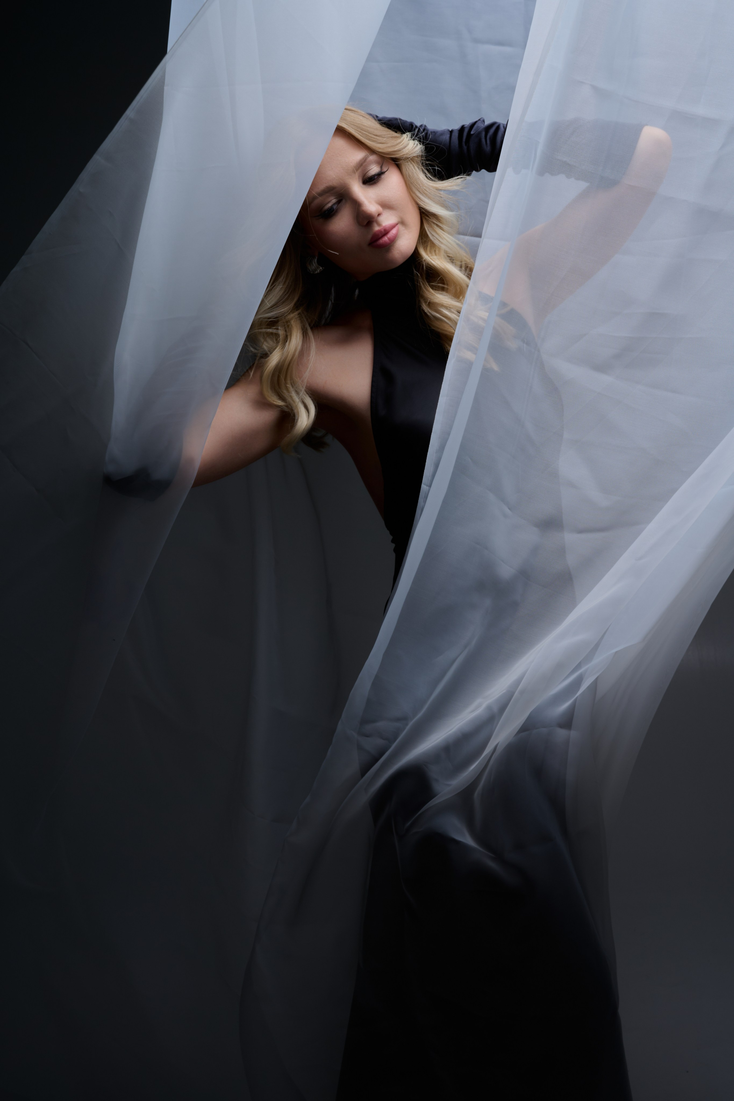 фотосессия в студии портретная съемка фотосессия в краснодаре фотограф краснодар фотограф динская фотосессия на циклораме фотосессия2025