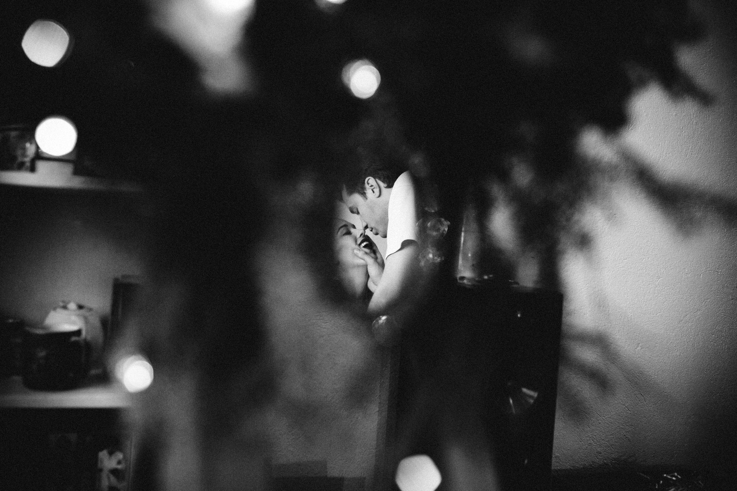 Мои навыки и многолетний опыт позволят поймать идеальный ракус, настроить нужное освещение и показать такой вариант композиции, от которого вы точно останетесь в восторге.