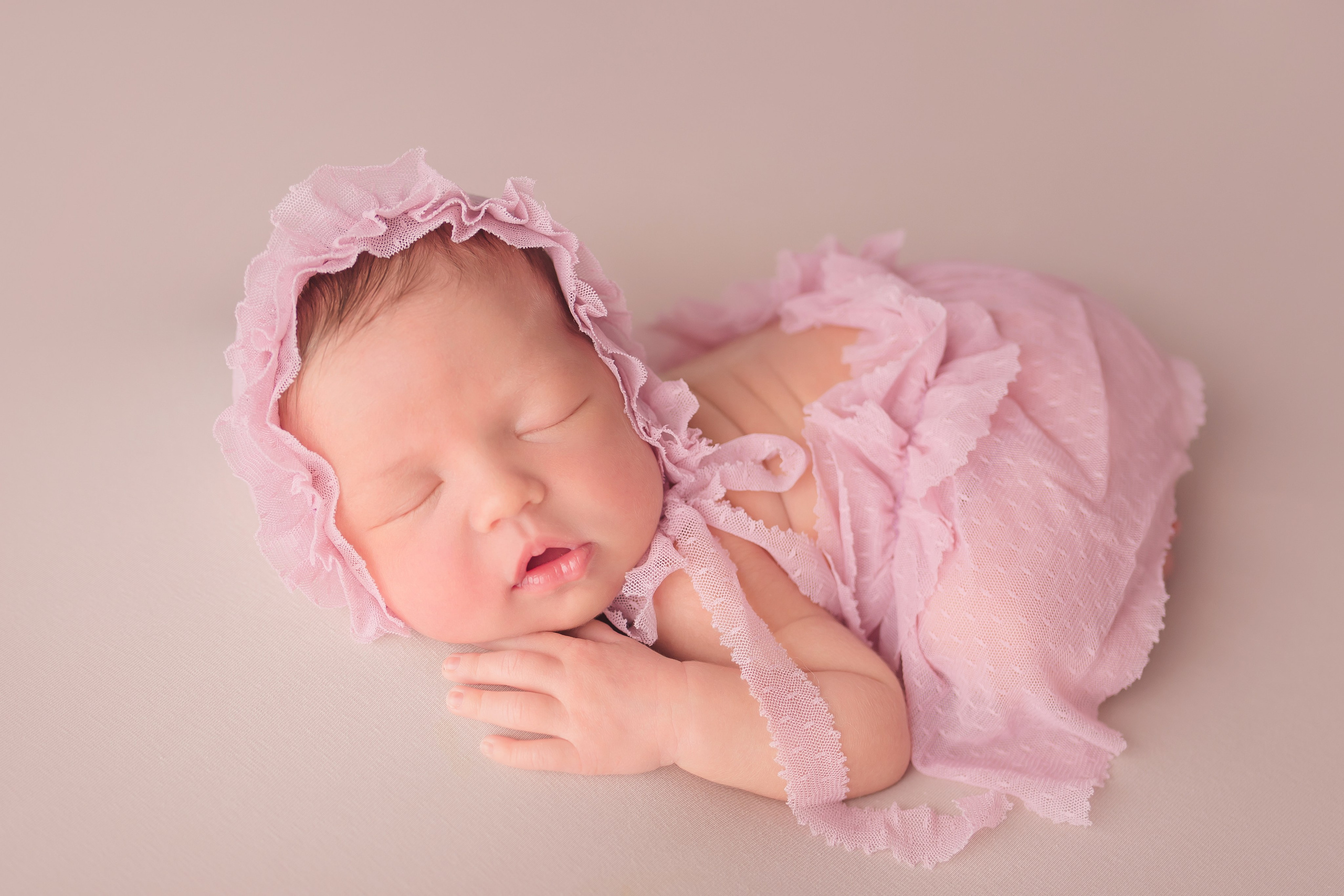 Фотограф Новорожденных и беременности г. Тюмень