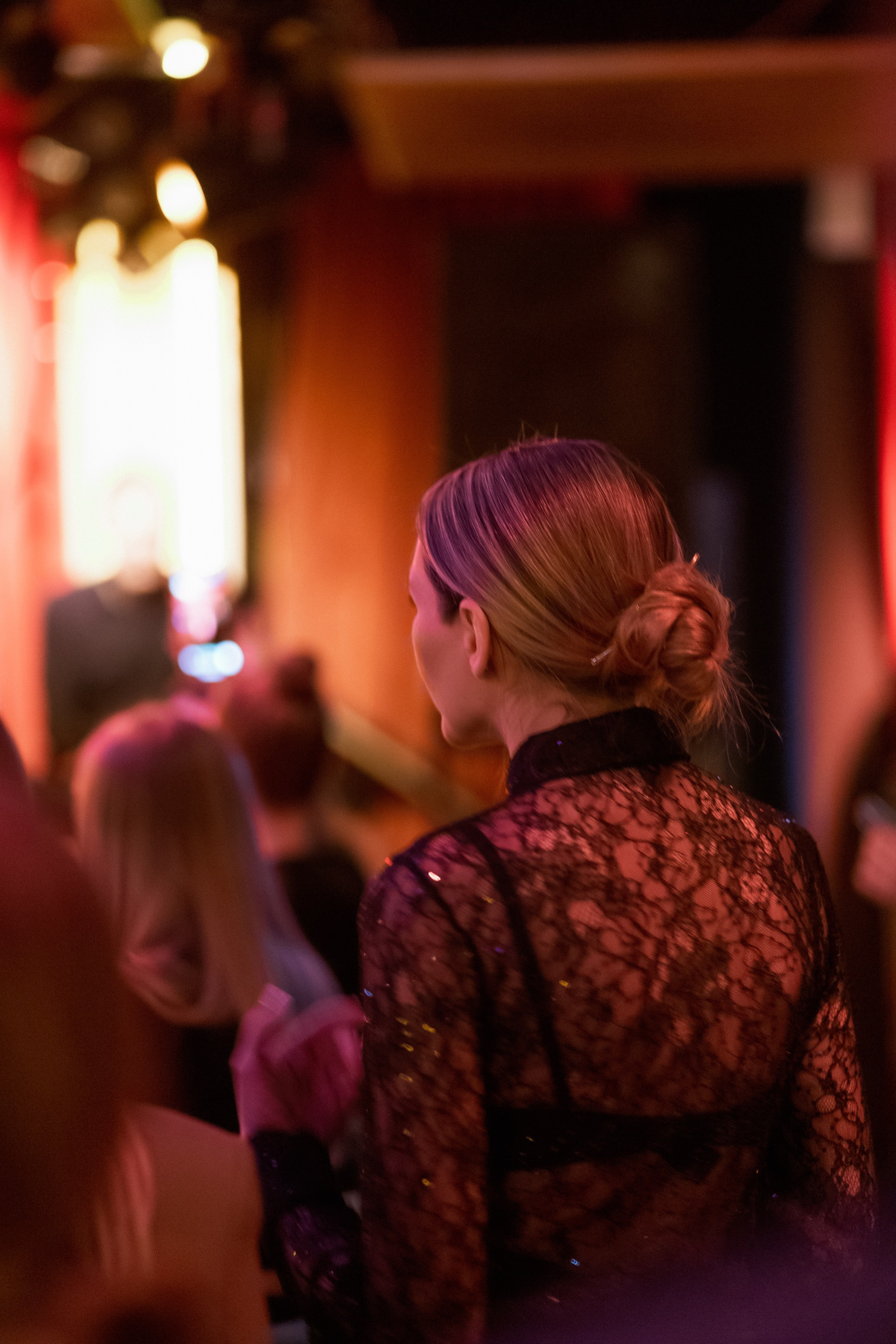 YANA URBAN: сольный концерт в «Анжелика Wineroom». СВОИ. ФОТООТЧЕТЫ-СОБЫТИЯ-МЕСТА