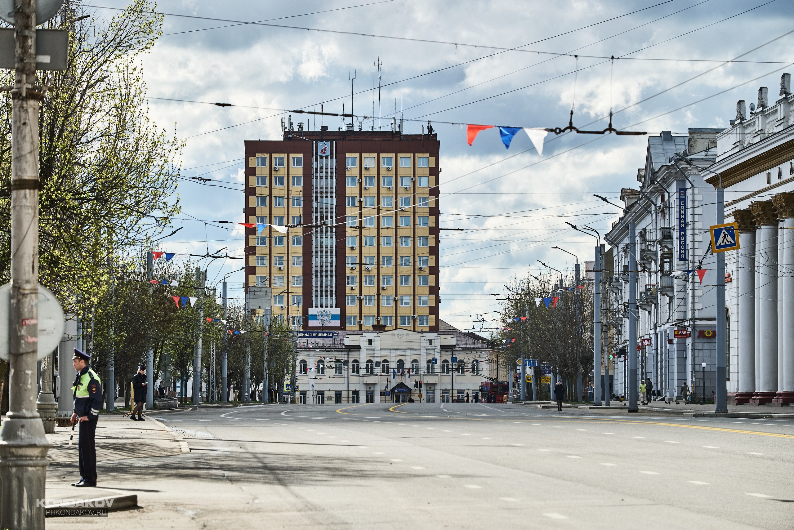 Первомайская эстафета в Иваново 2024 год. Фотограф в Иваново: Каталожная съемка одежды и постельного белья, Wildberries