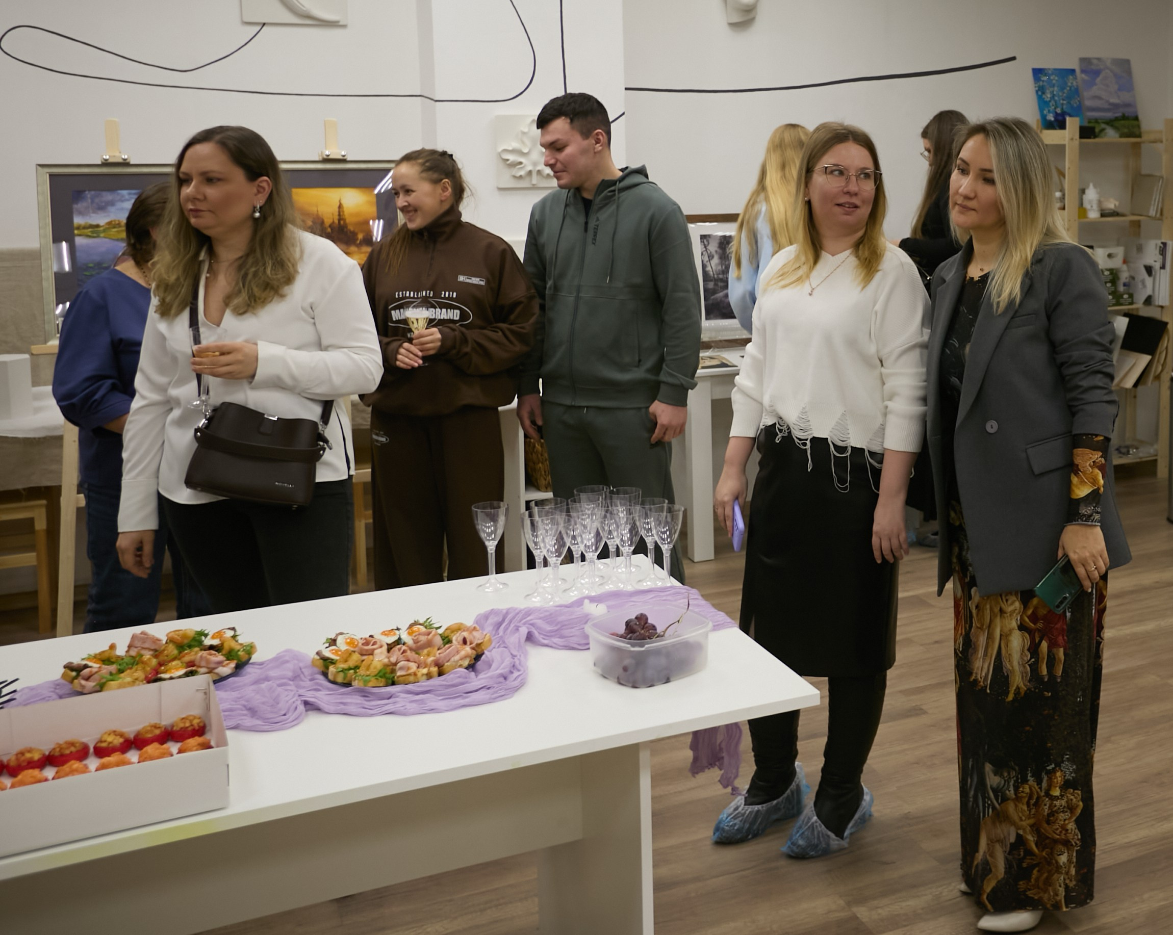 GRAFIKA. Фотограф видеограф в Москве и Московской области Саша Секрет