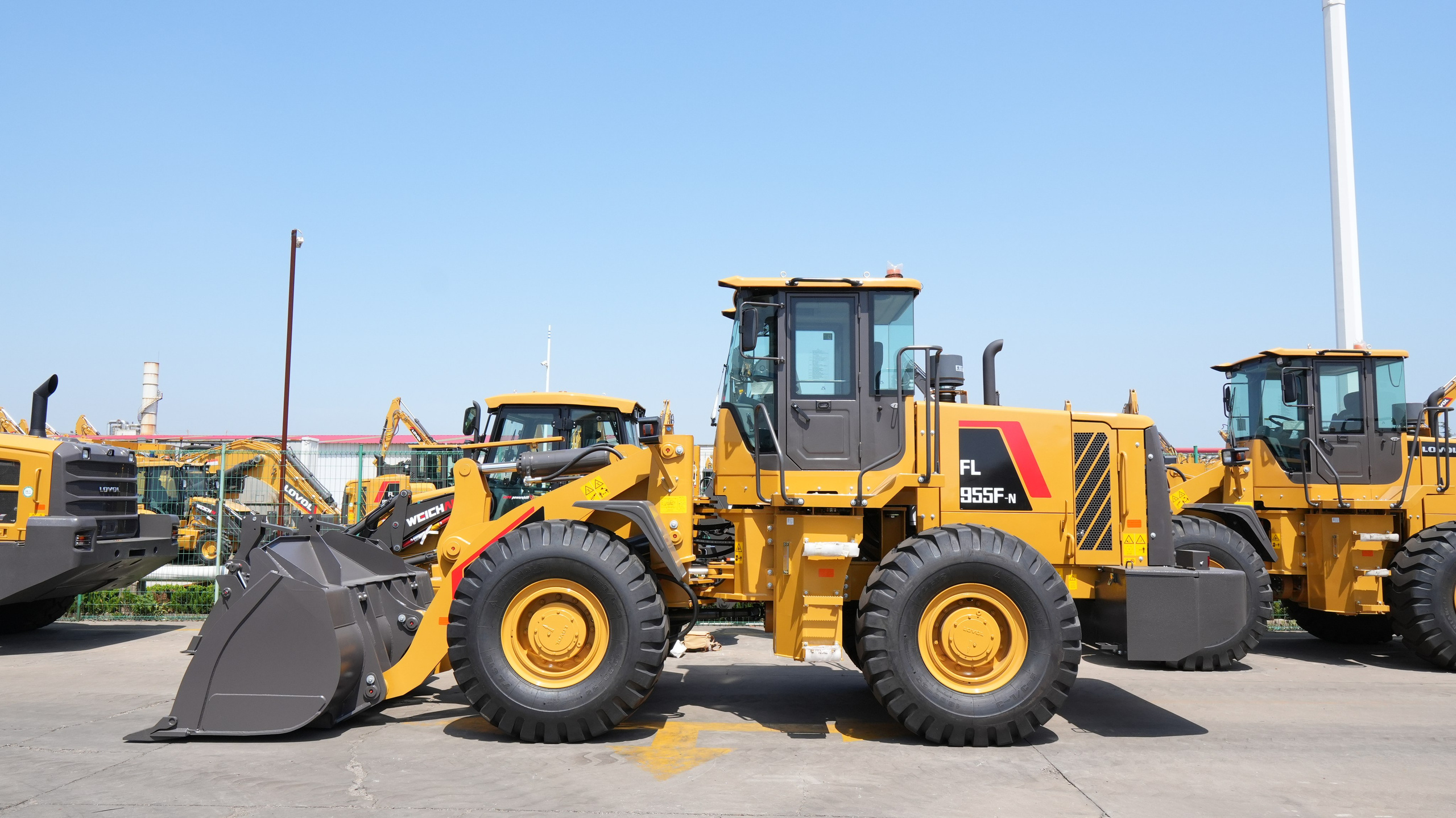 Фото фронт. погр. Weheavy WL855F-N. Продажа и обслуживание грузовой техники и спецтехники в г. Новосибирск компания СТИ