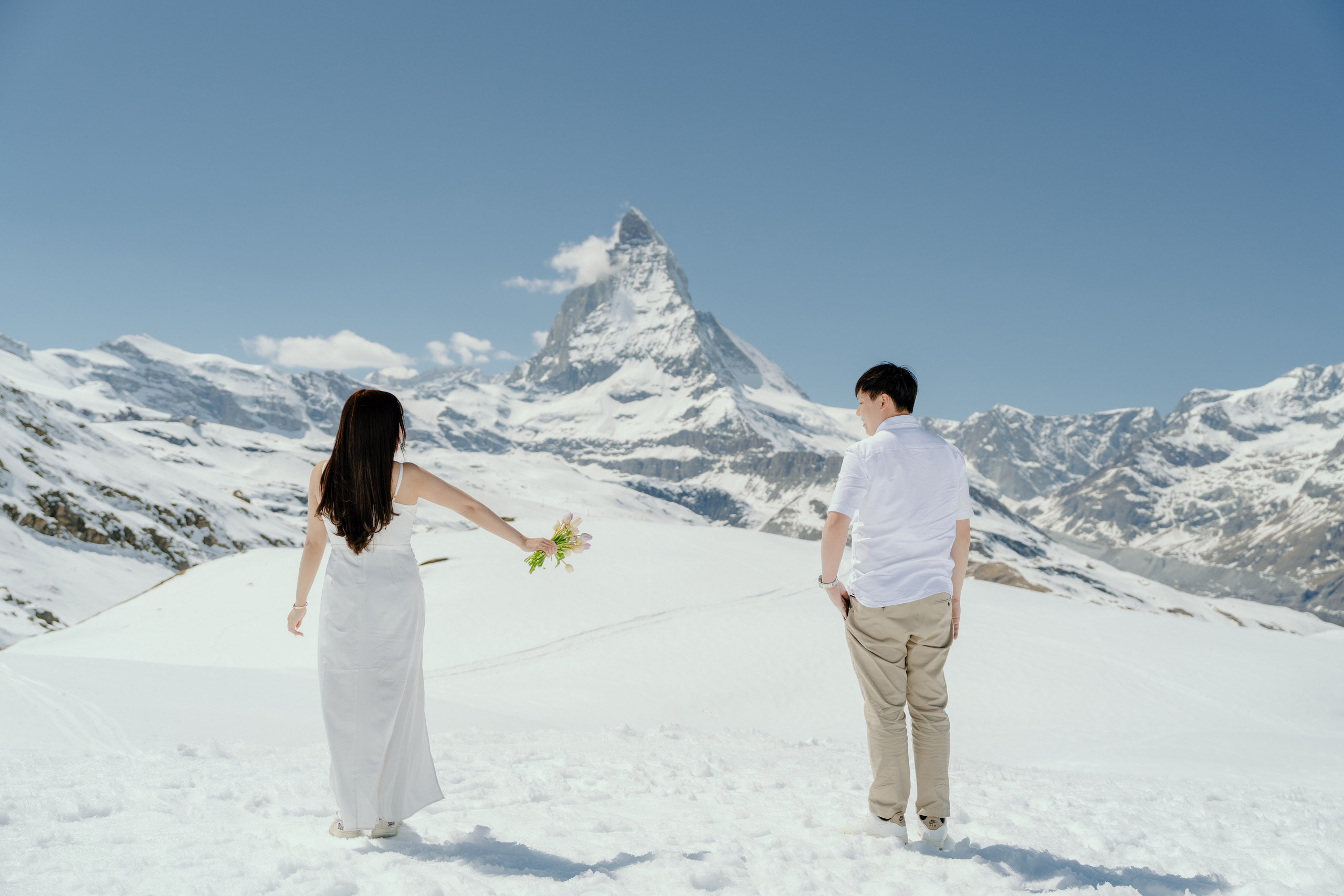 Wedding Photography elopement in Switzerland Europe. Professional Wedding Photographer Geneva & Romande Switzerland | Tanya Creator