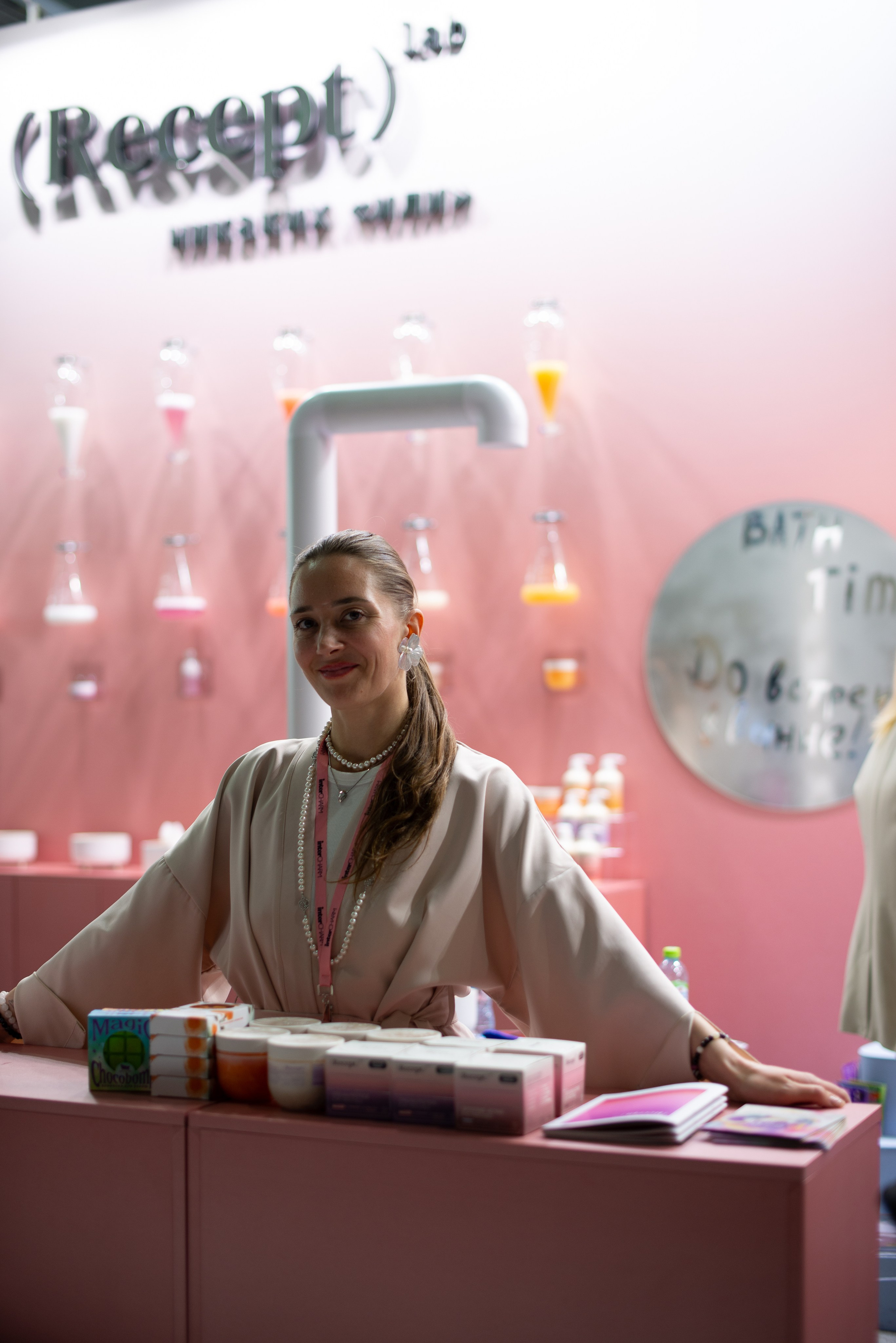 InterCHARM 2025 осень. Victoria Radjevna Репортажный Фотограф — Видеограф Москва • Санкт-Петербург