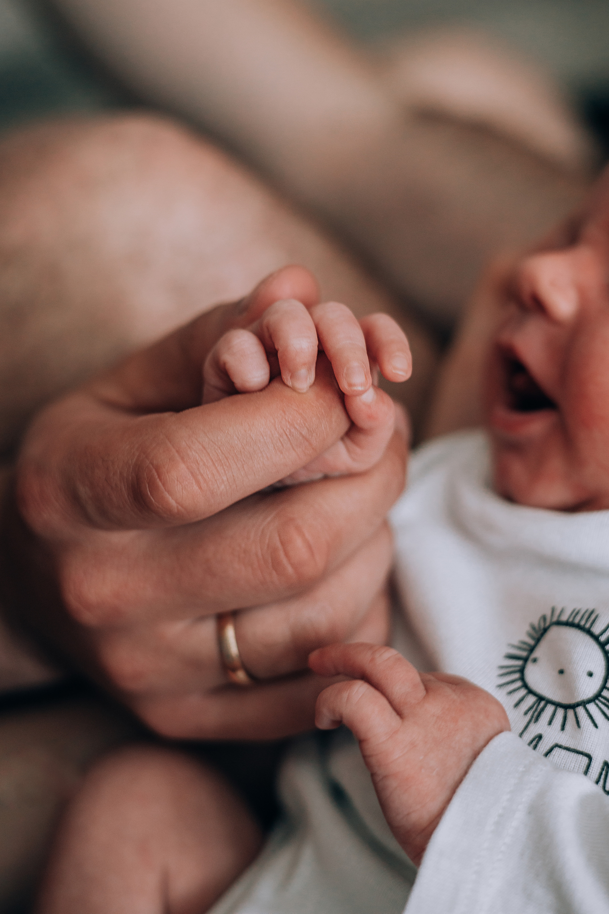 Первые дни дома. Фотограф Newborn, семейный фотограф во Владивостоке Ольга Казакова