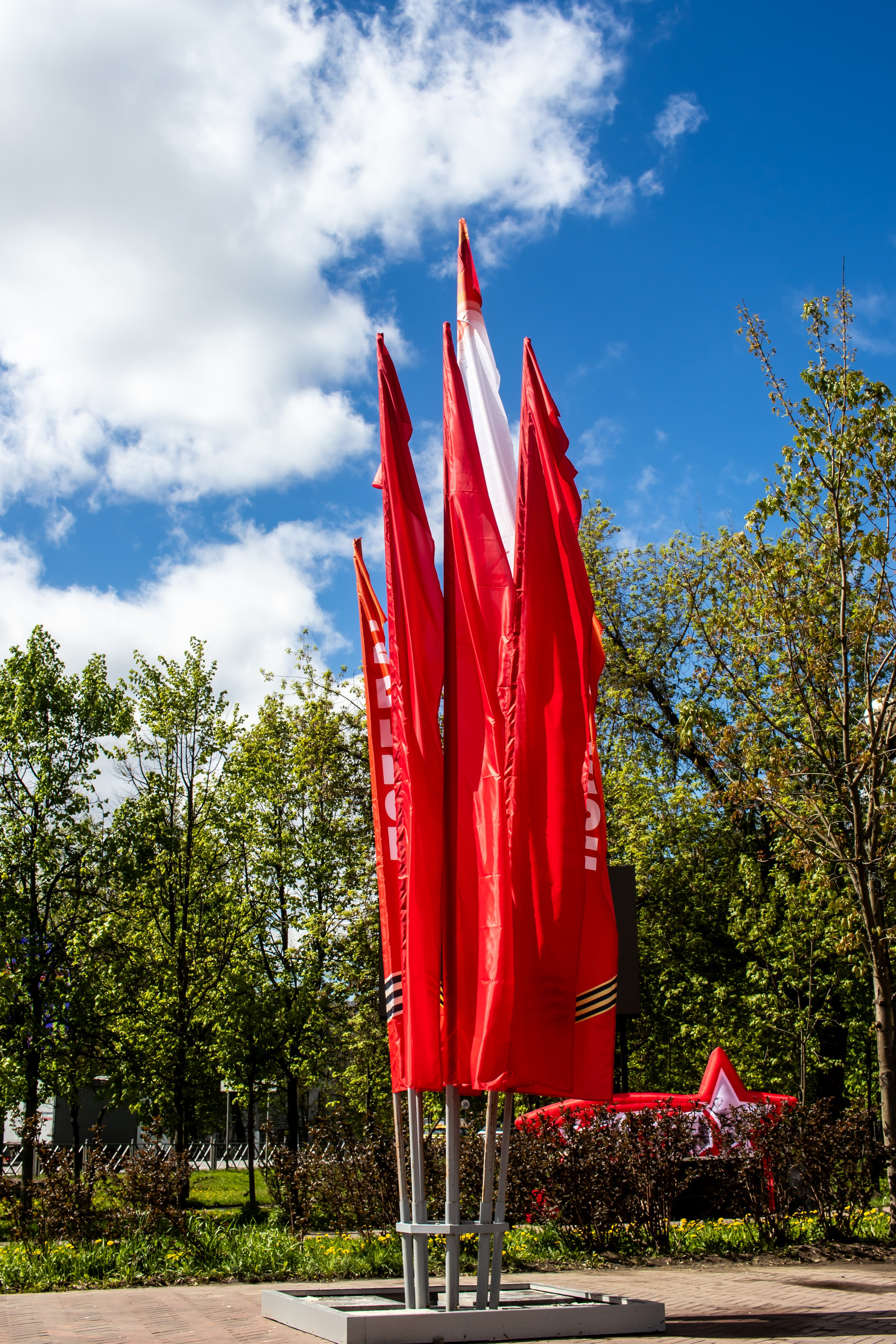 Митинг около памятника фронтовому кинооператору в г.Красногорск воспитанники ВСК Вепрь и Трушкин Евгений Валерьевич