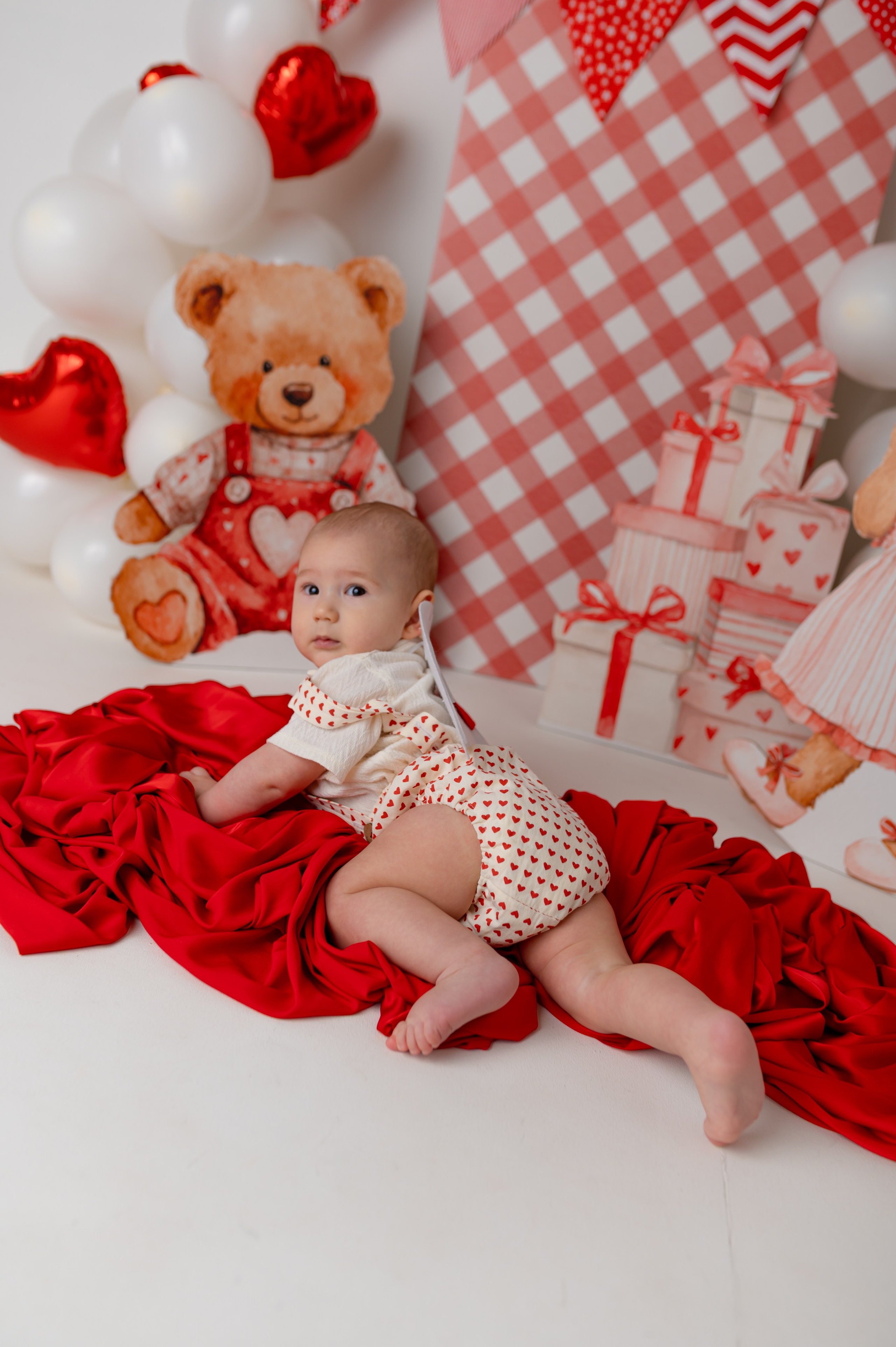 День святого Валентина 2026. Детский фотограф в городе Жуковский Алиса Коробанова