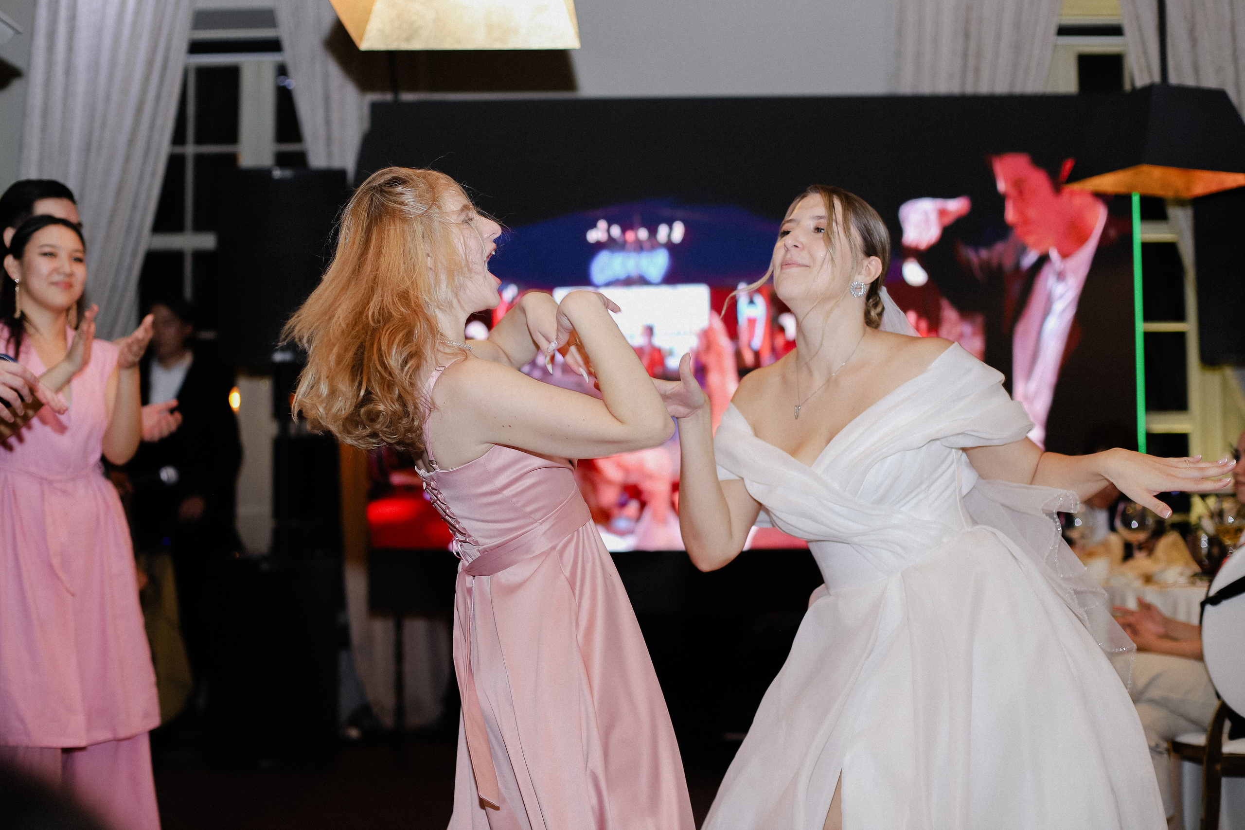 Илья и Анастасия. Фотограф в Алматы и Москве Даша Пушкина