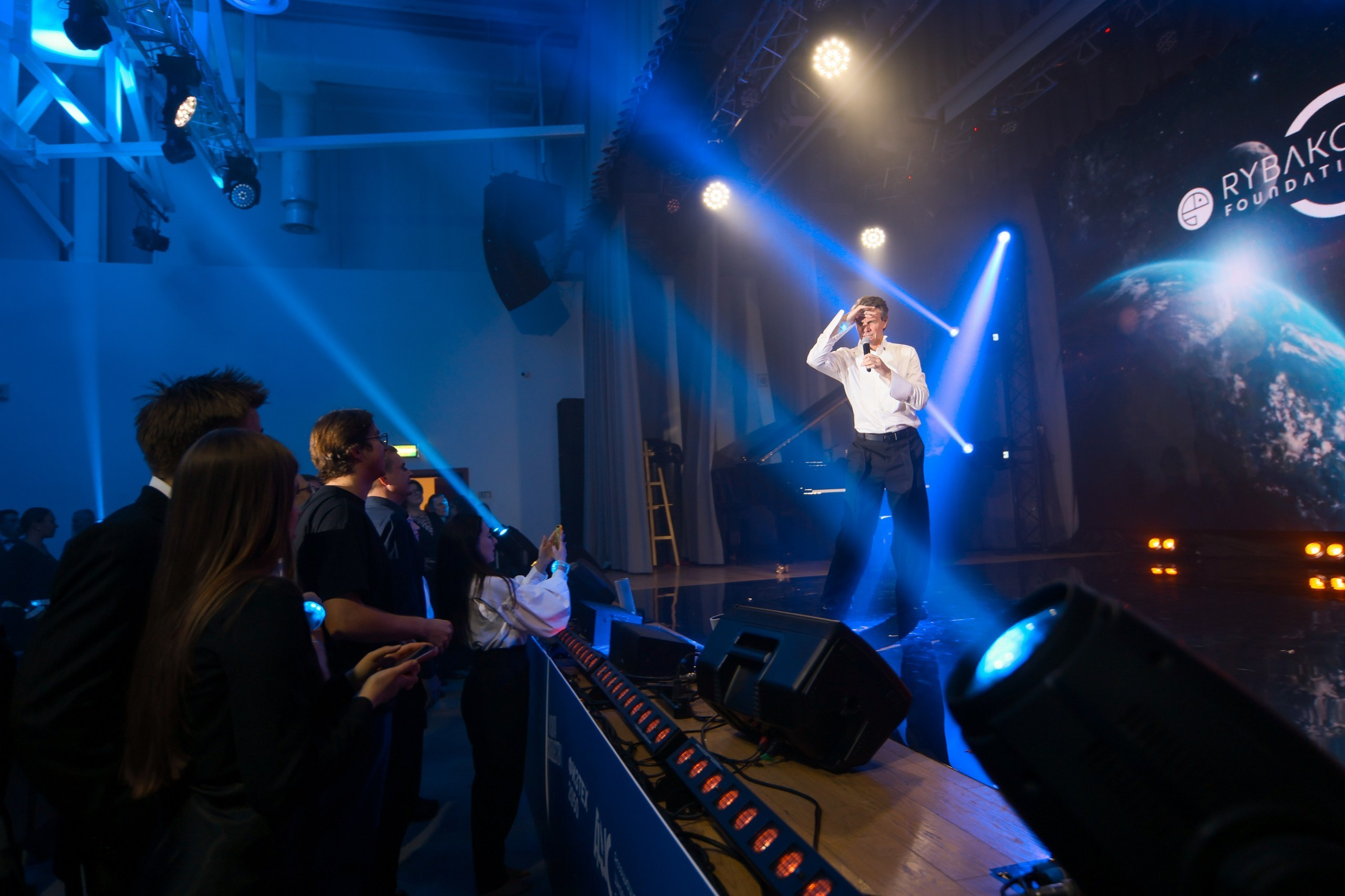 Репортажный фотограф в Москве Измалков Артем