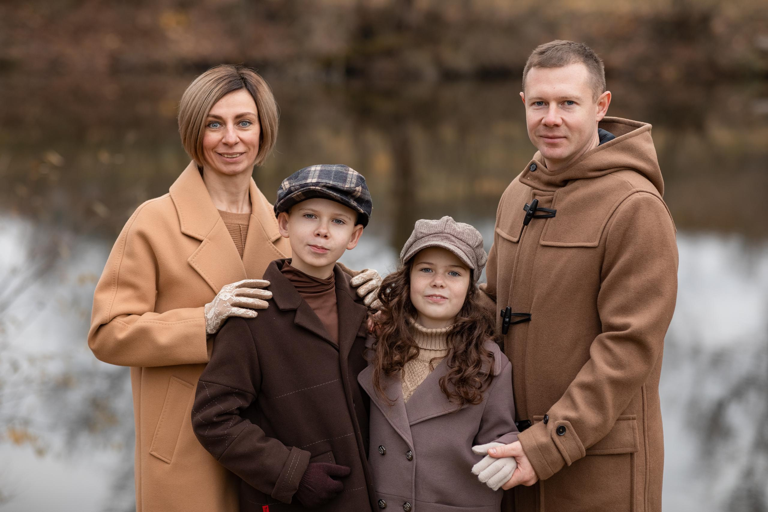 Съемка большой семьи в Ясной Поляне. Женский семейный фотограф Тула Москва Захарова Анна