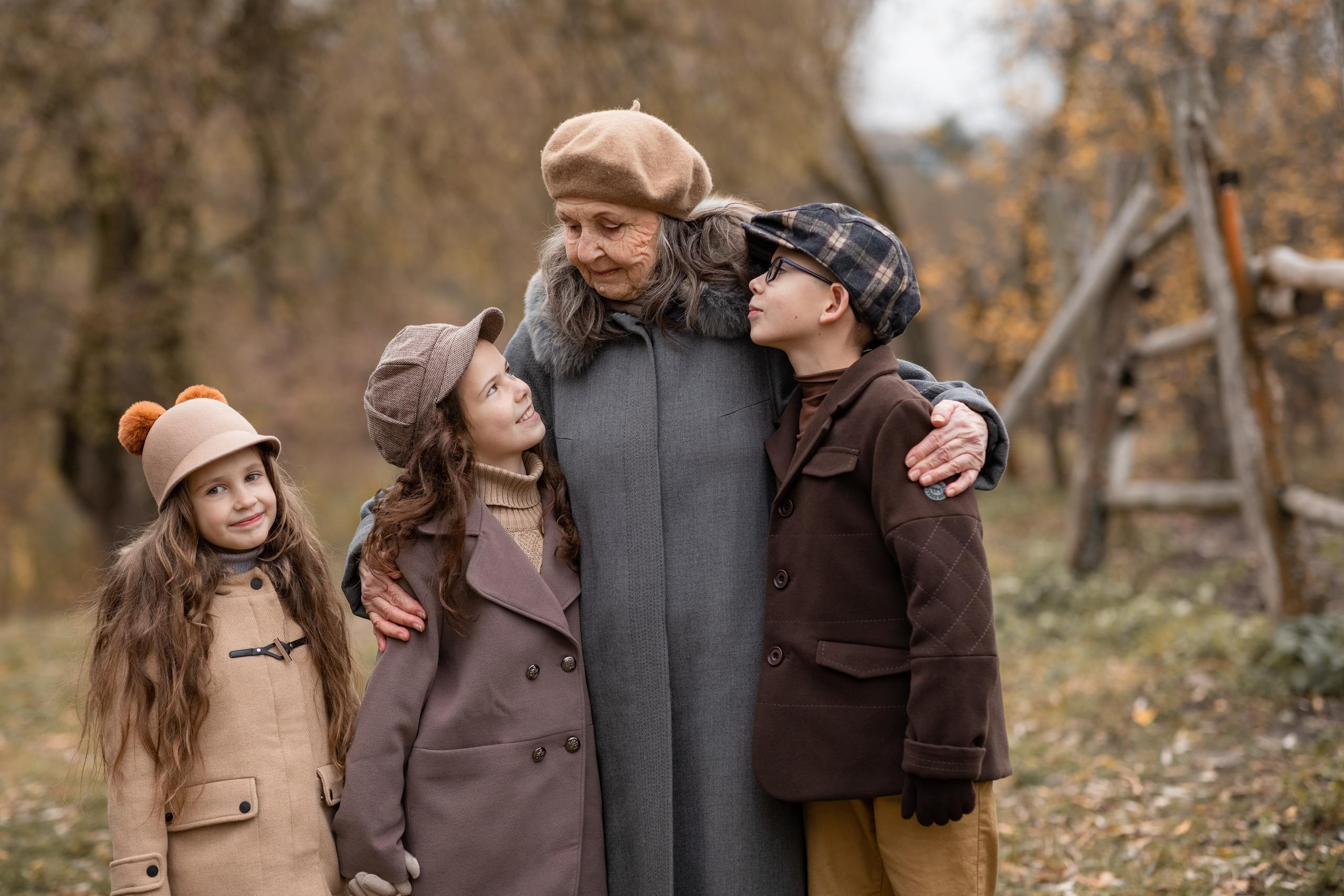Съемка большой семьи в Ясной Поляне. Женский семейный фотограф Тула Москва Захарова Анна