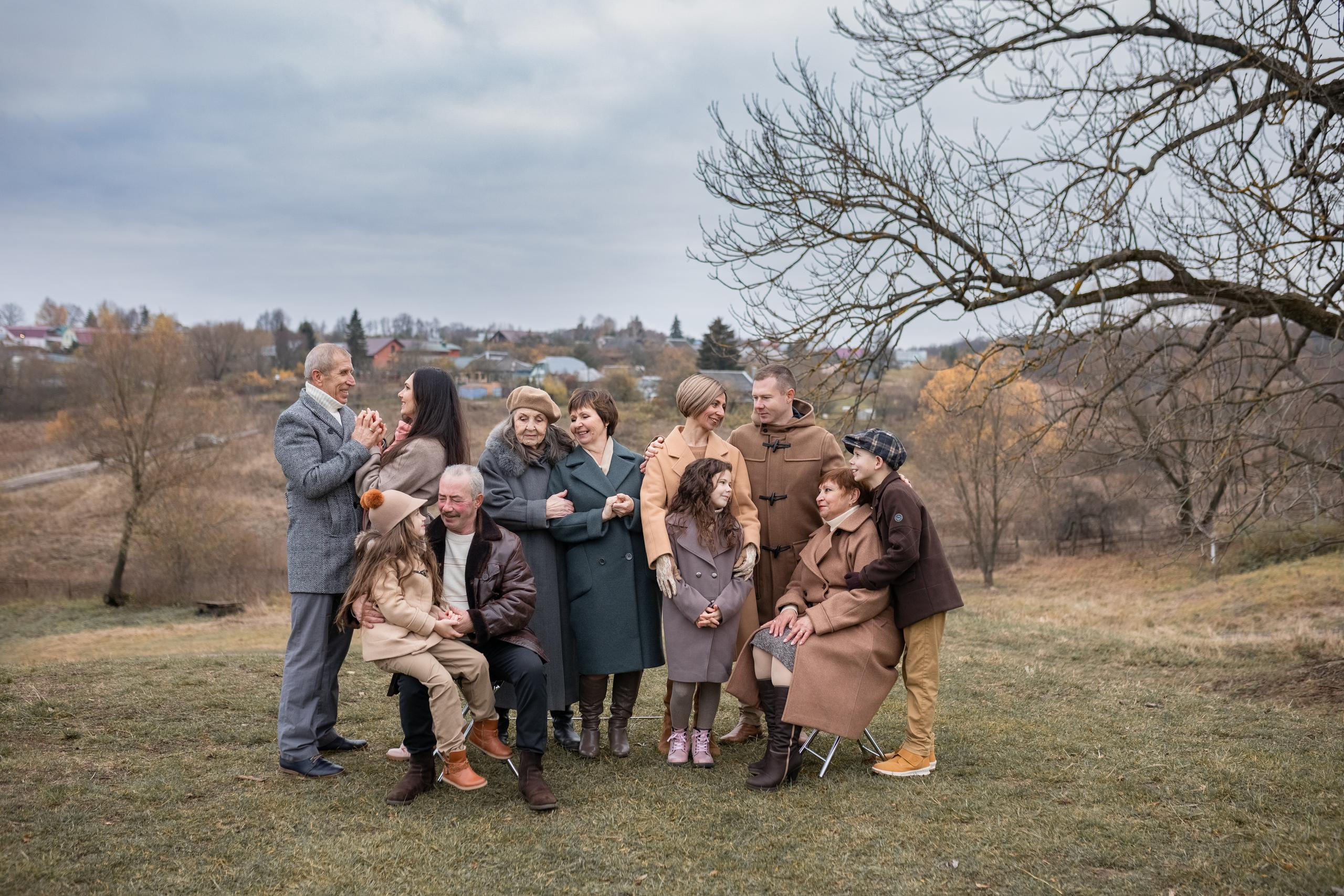 Съемка большой семьи в Ясной Поляне. Женский семейный фотограф Тула Москва Захарова Анна