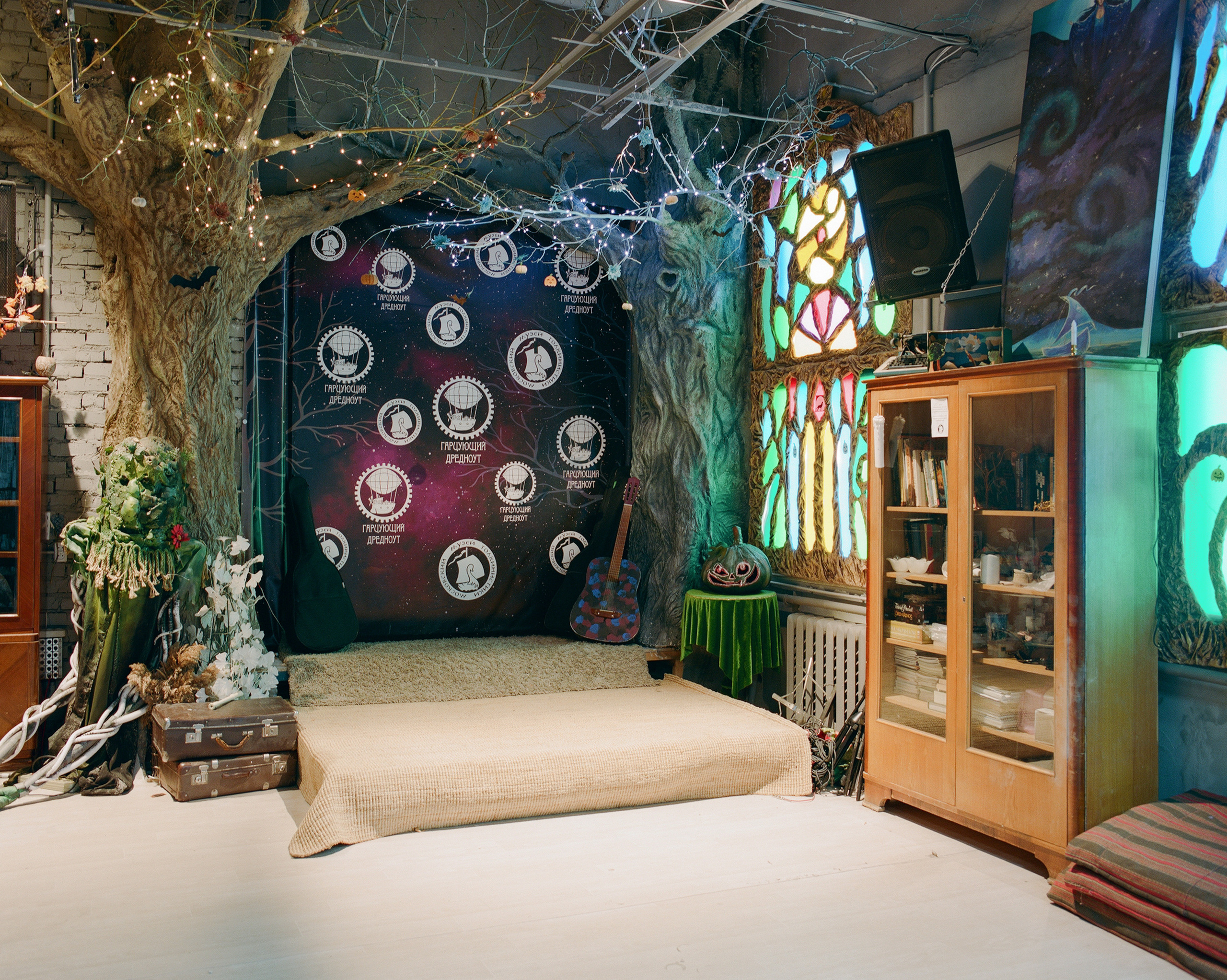 Last Days of NIIDAR. Ksenia Inverse visual artist