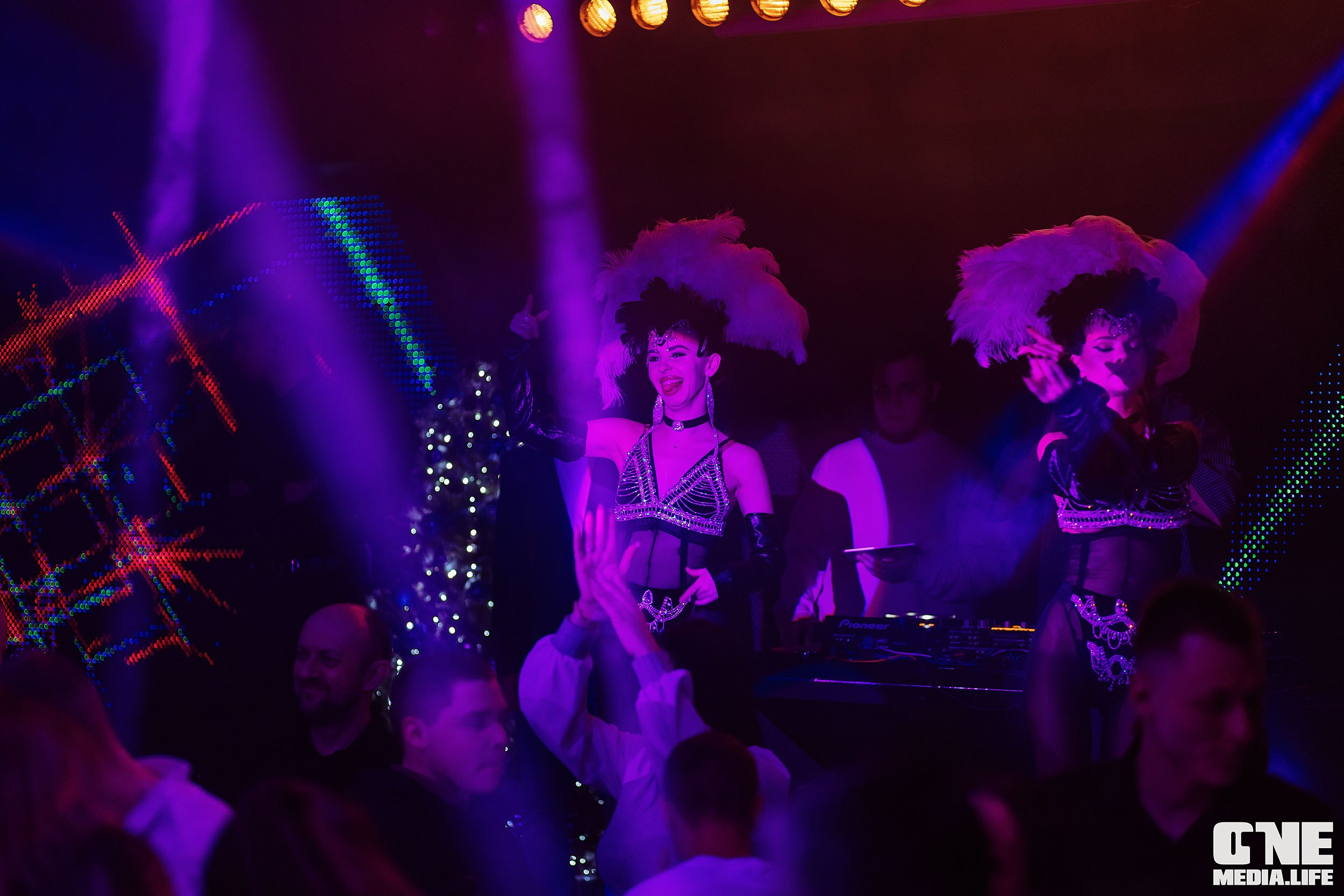 Фоторепортаж из РК Планета. One Media Life: фоторепортажи, фотоотчеты с мероприятий и заведений