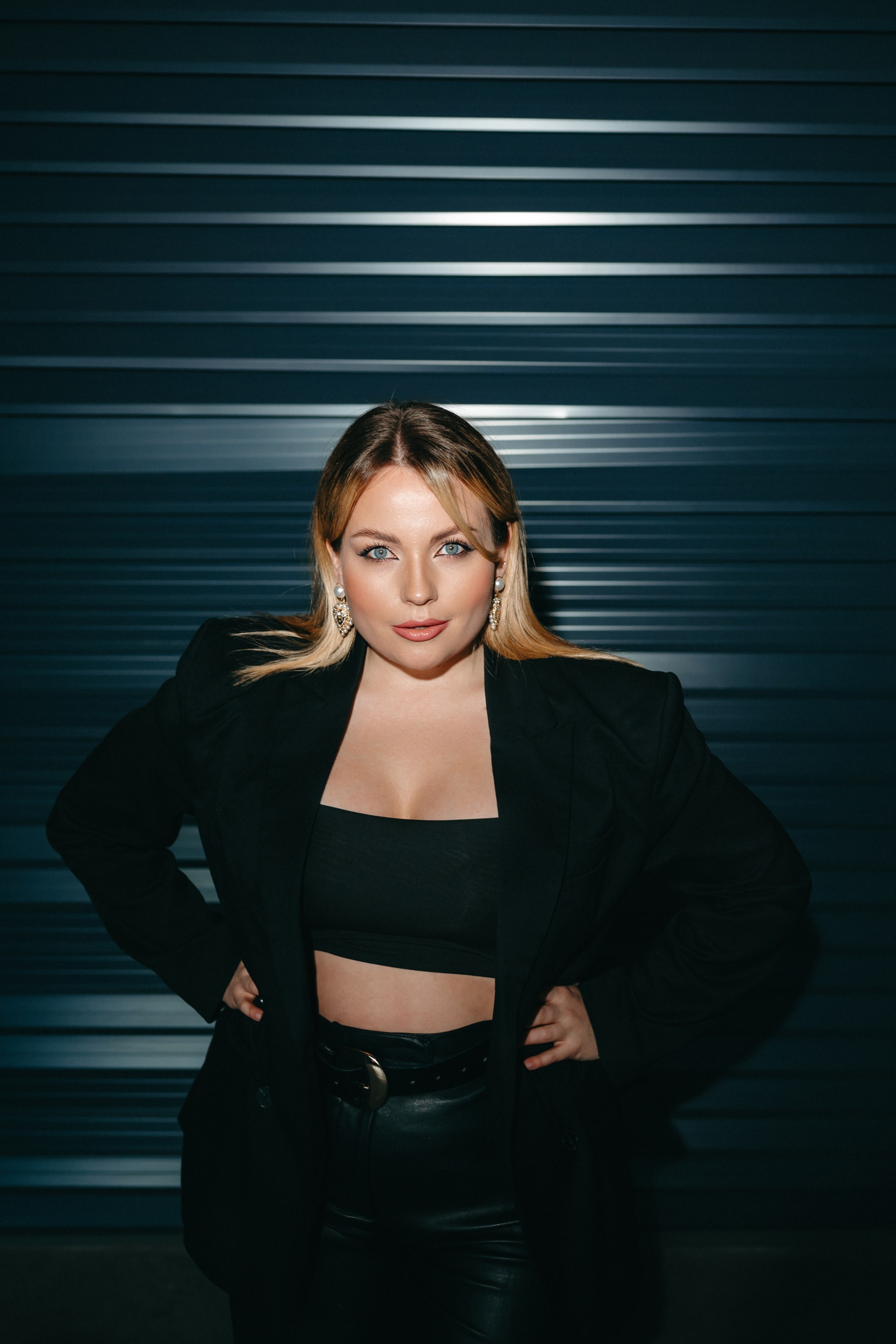 ОБО МНЕ. Фотограф Яна Савина