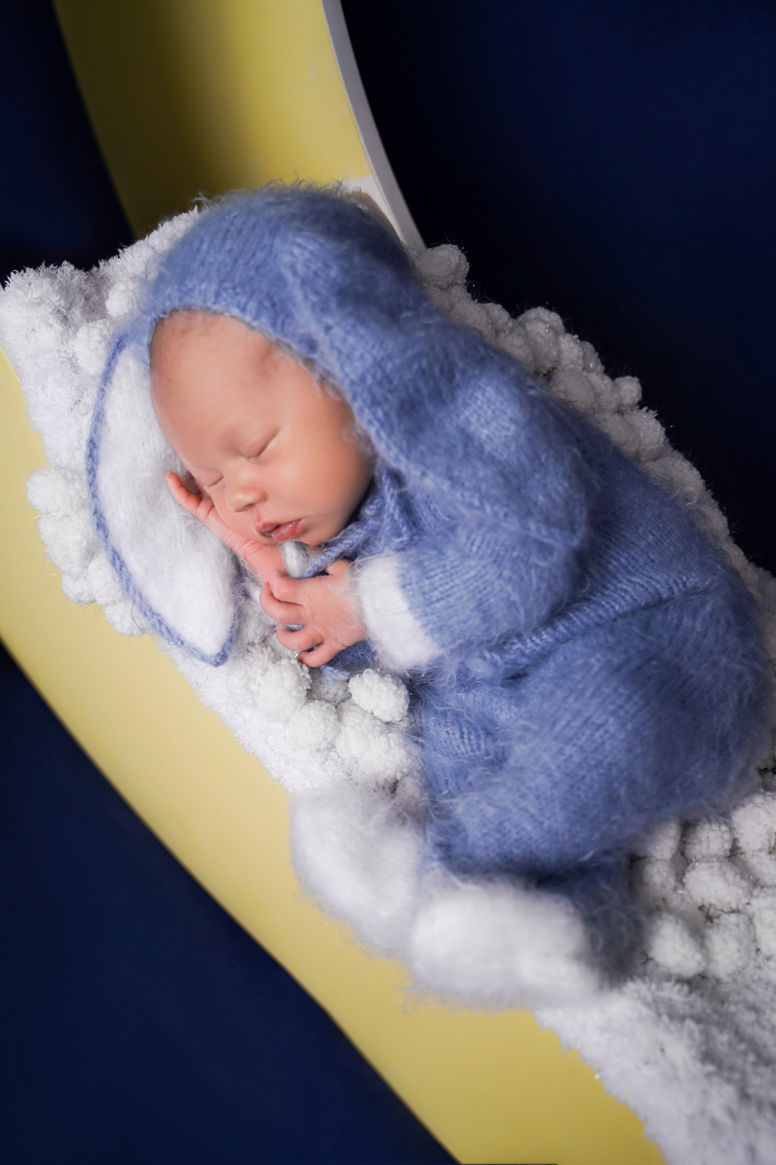 Фотосессия новорожденного (newborn). Фотограф новорожденных, детей до года и беременных в Симферополе