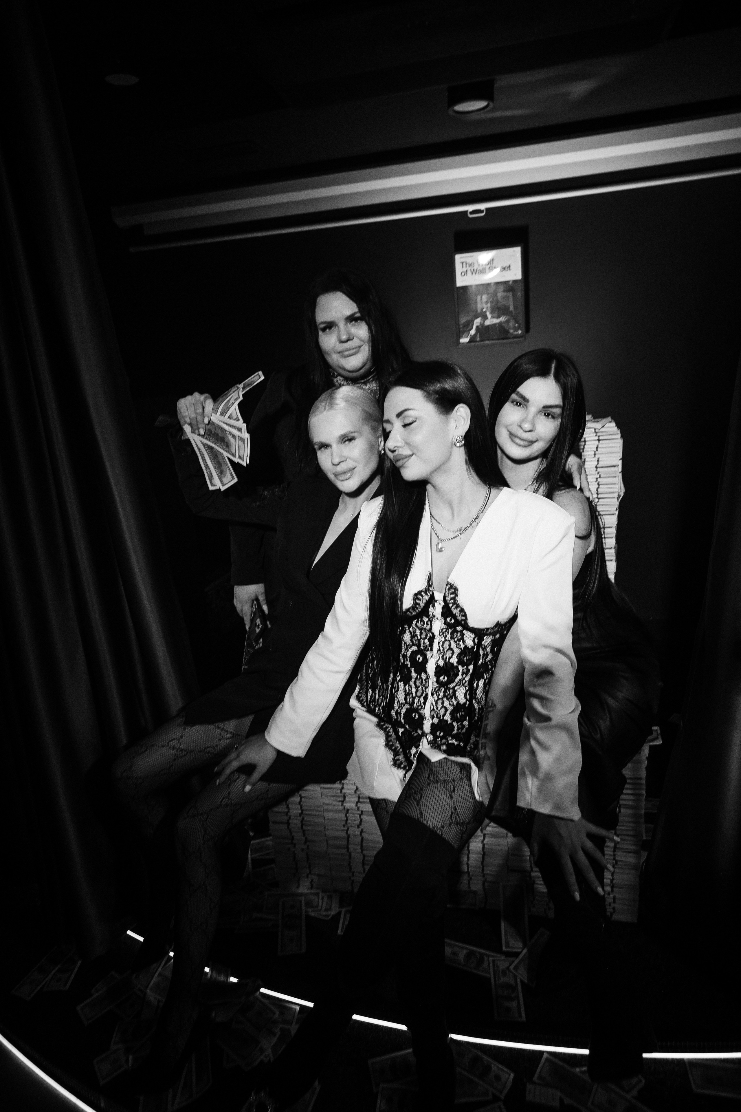 LA FAMIGLIA — SOLOVI — 1 YEAR. СВОИ. ФОТООТЧЕТЫ-СОБЫТИЯ-МЕСТА