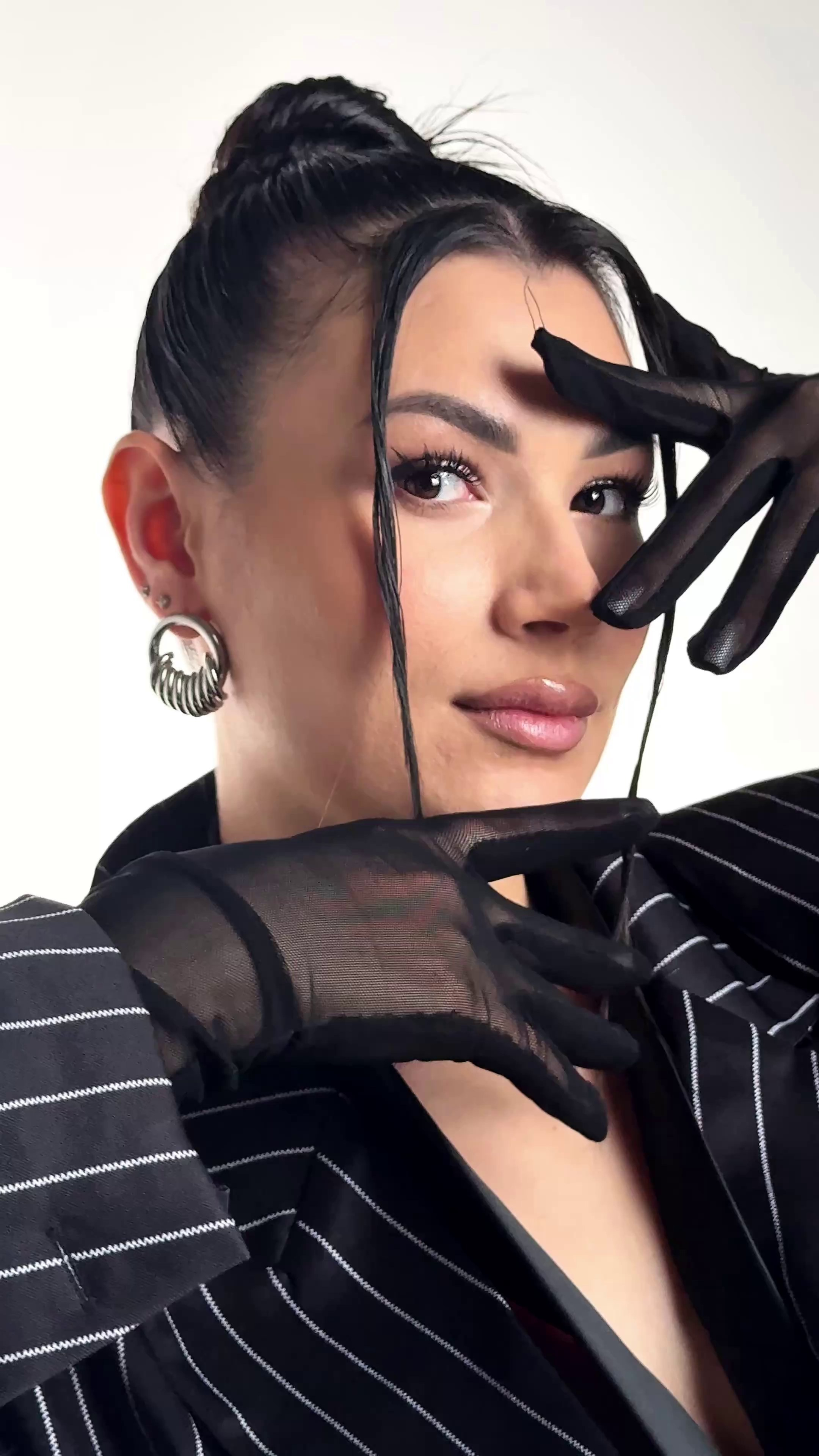 Индивидуальные. Рилсмейкер — снимаю на телефон контент в разных форматах. Новороссийск и Краснодарский Край