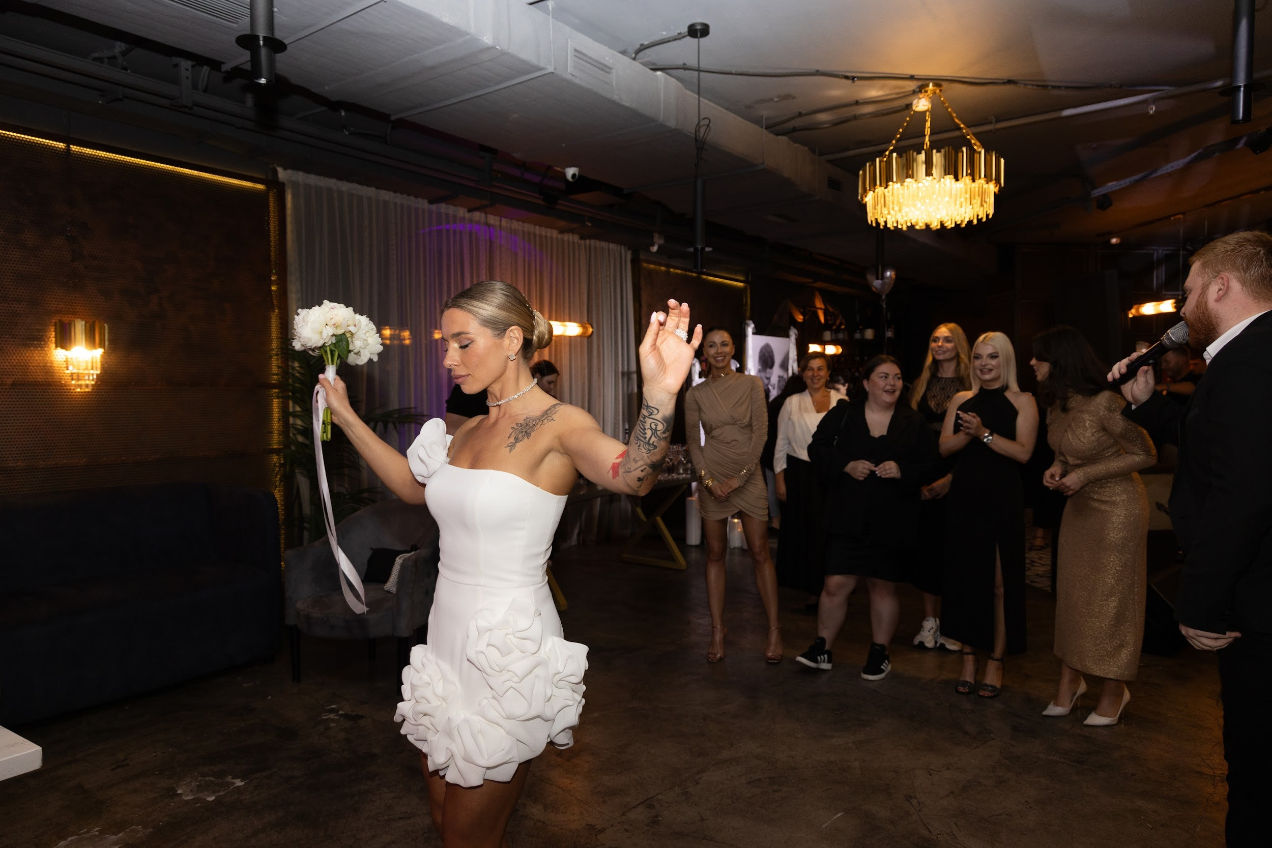 Годовщина свадьбы Владивосток. Организация свадеб и других мероприятий во Владивостоке от «Рядом быть»