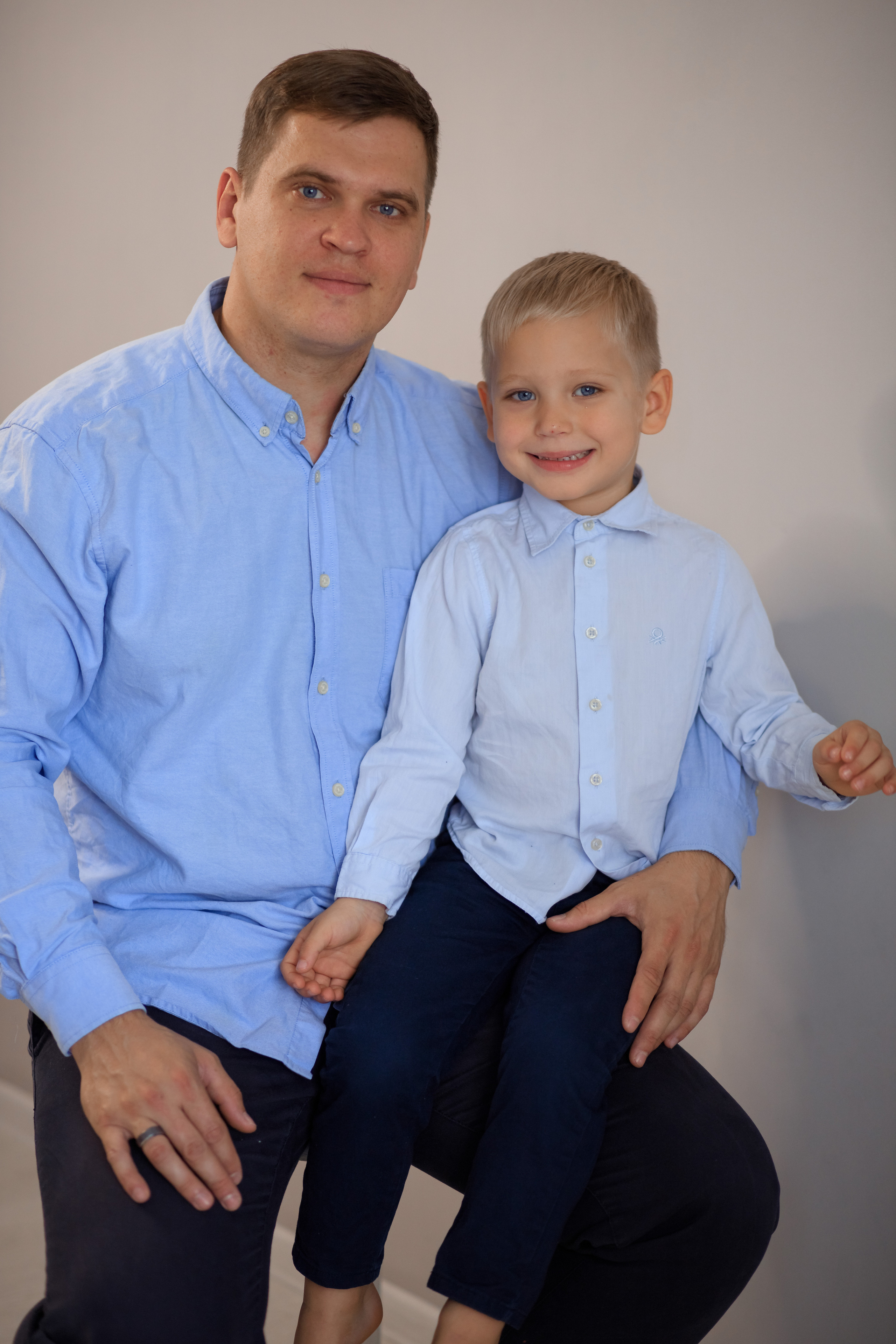 Лера и ее команда. Домашняя фотосессия. Годик Стефану. Семейный и детский фотограф в Краснодаре Лафета Алена