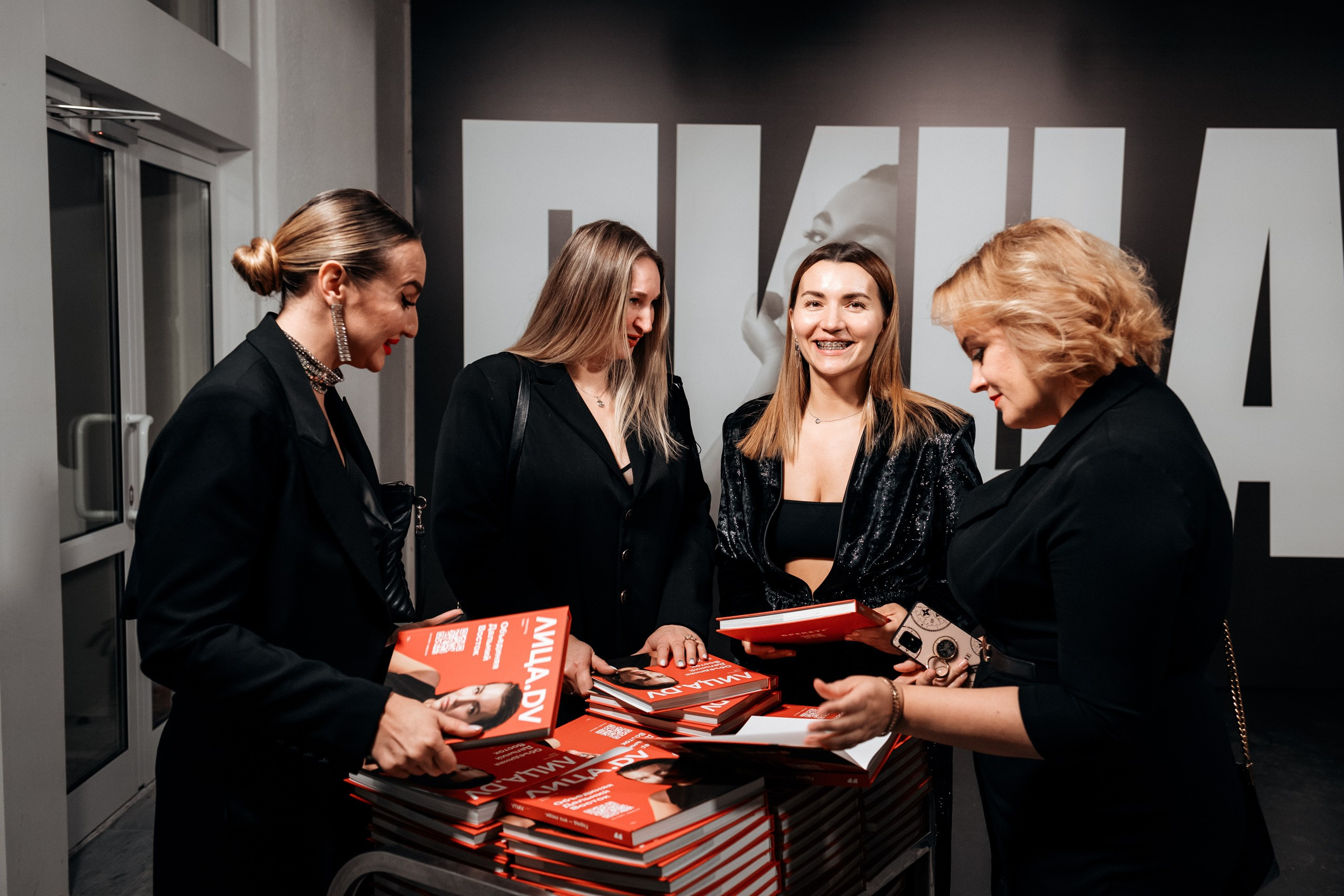 ЛИЦА.DV. СВОИ. ФОТООТЧЕТЫ-СОБЫТИЯ-МЕСТА