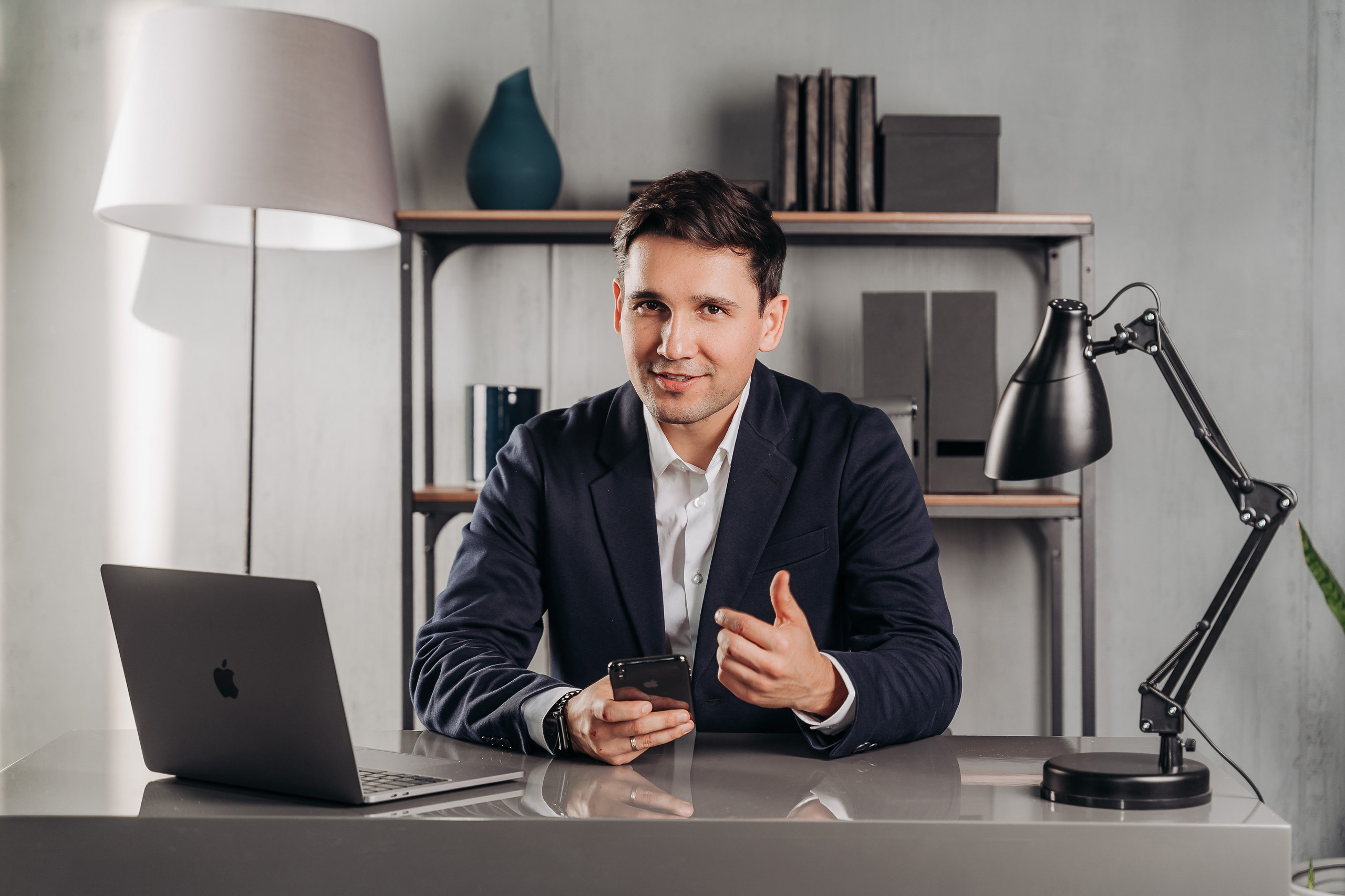 Бизнес фотосессия для мужчины в Москве