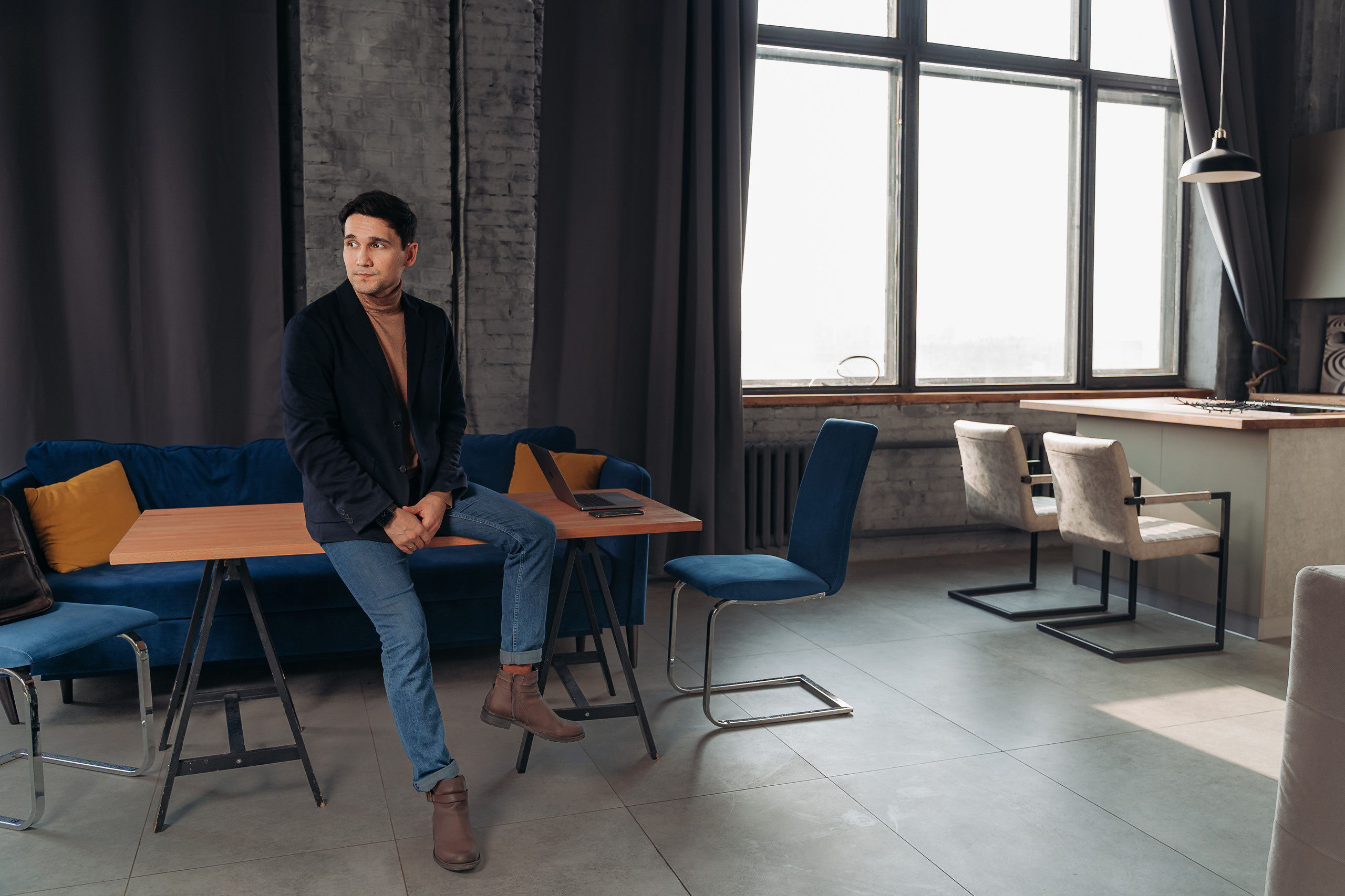 Бизнес фотосессия для мужчины в Москве