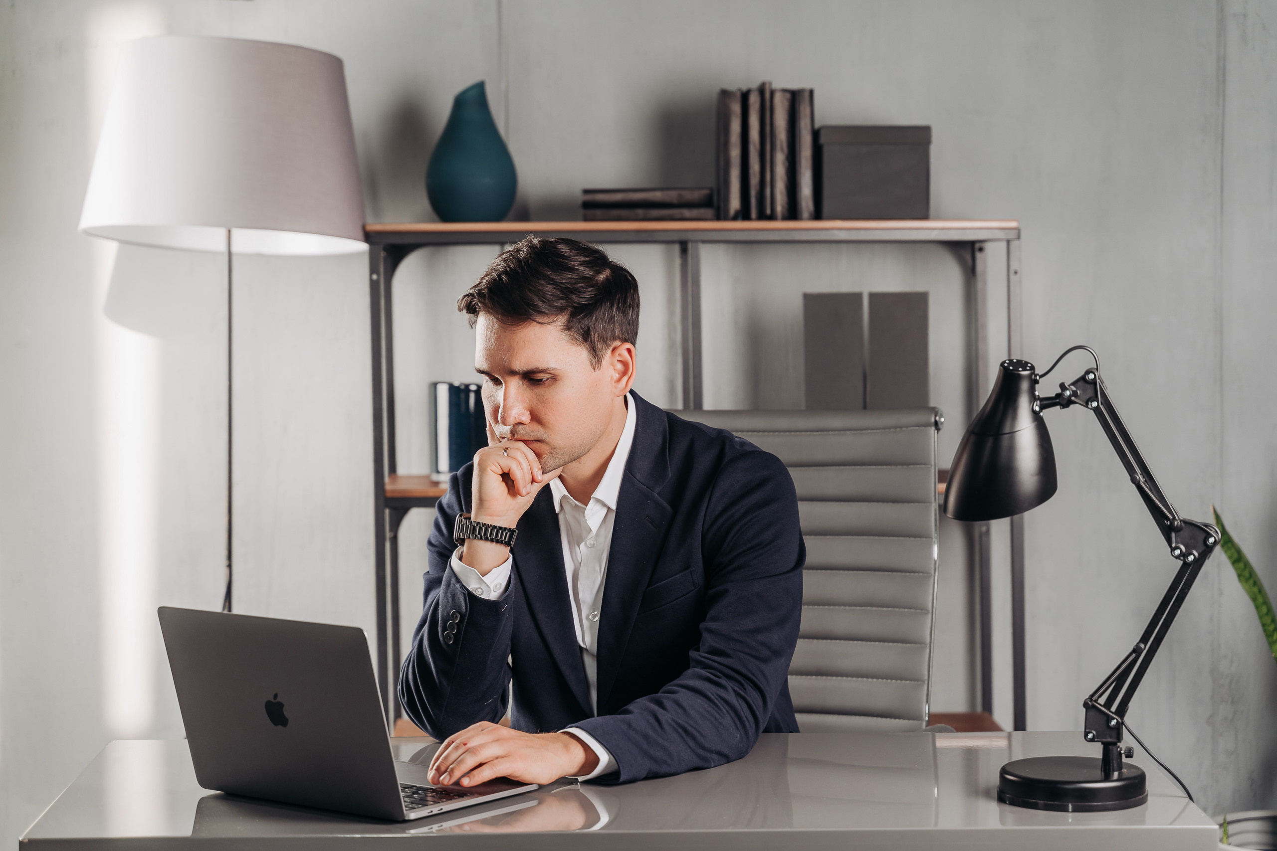 Бизнес фотосессия для мужчины в Москве