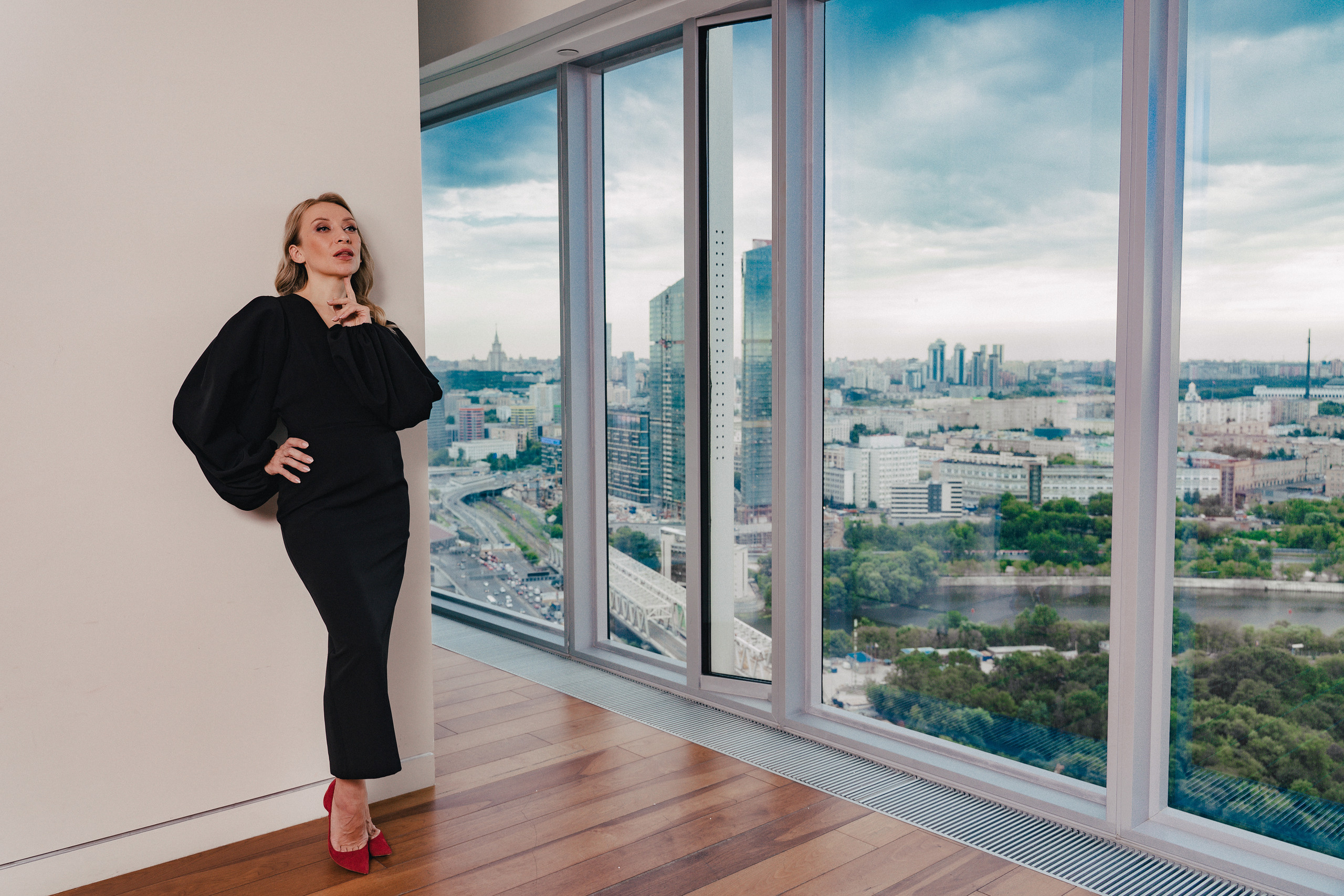 Портретная бизнес фотосессия в фотостудии в Москва сити