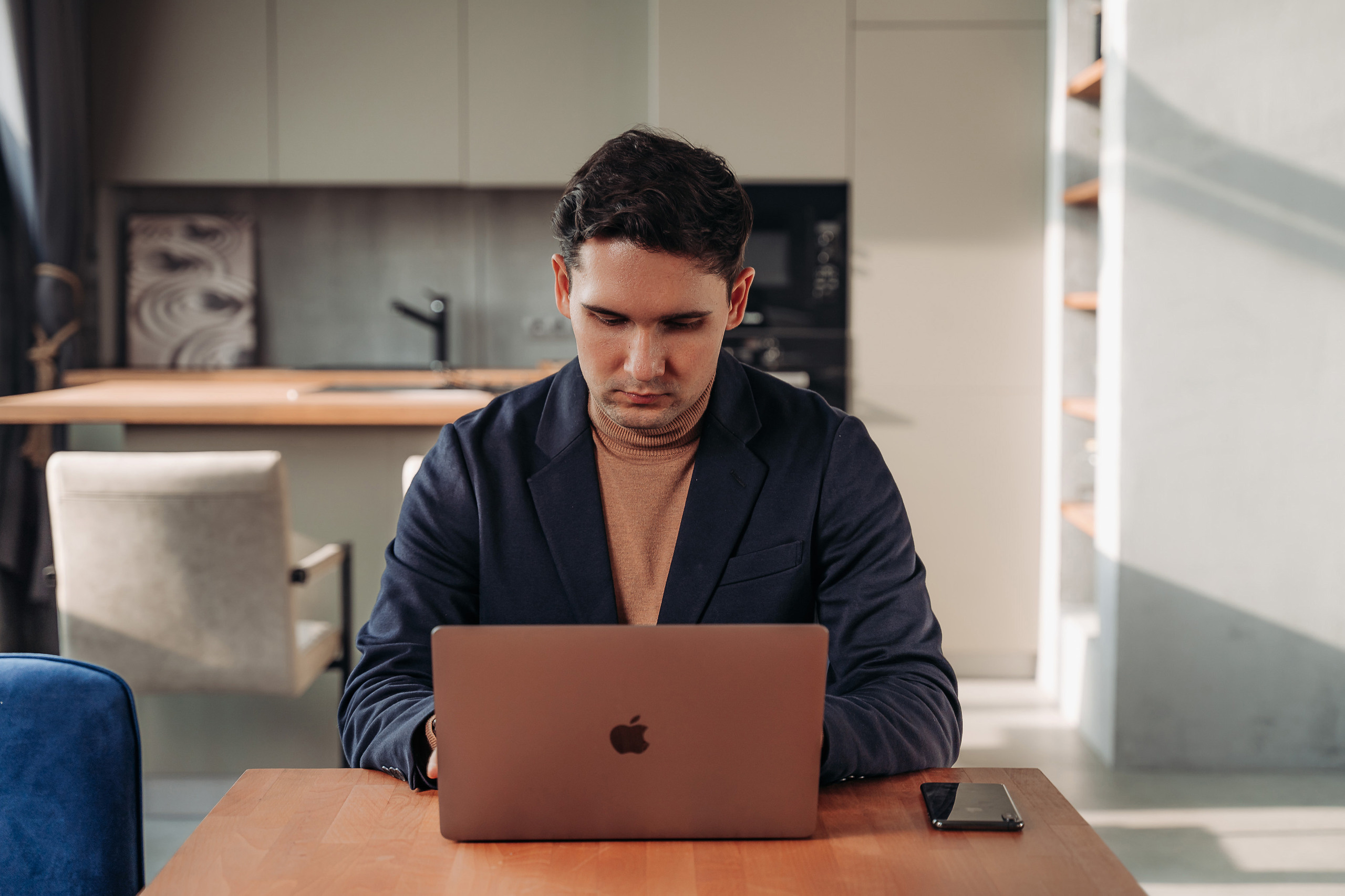 Бизнес фотосессия для мужчины в Москве