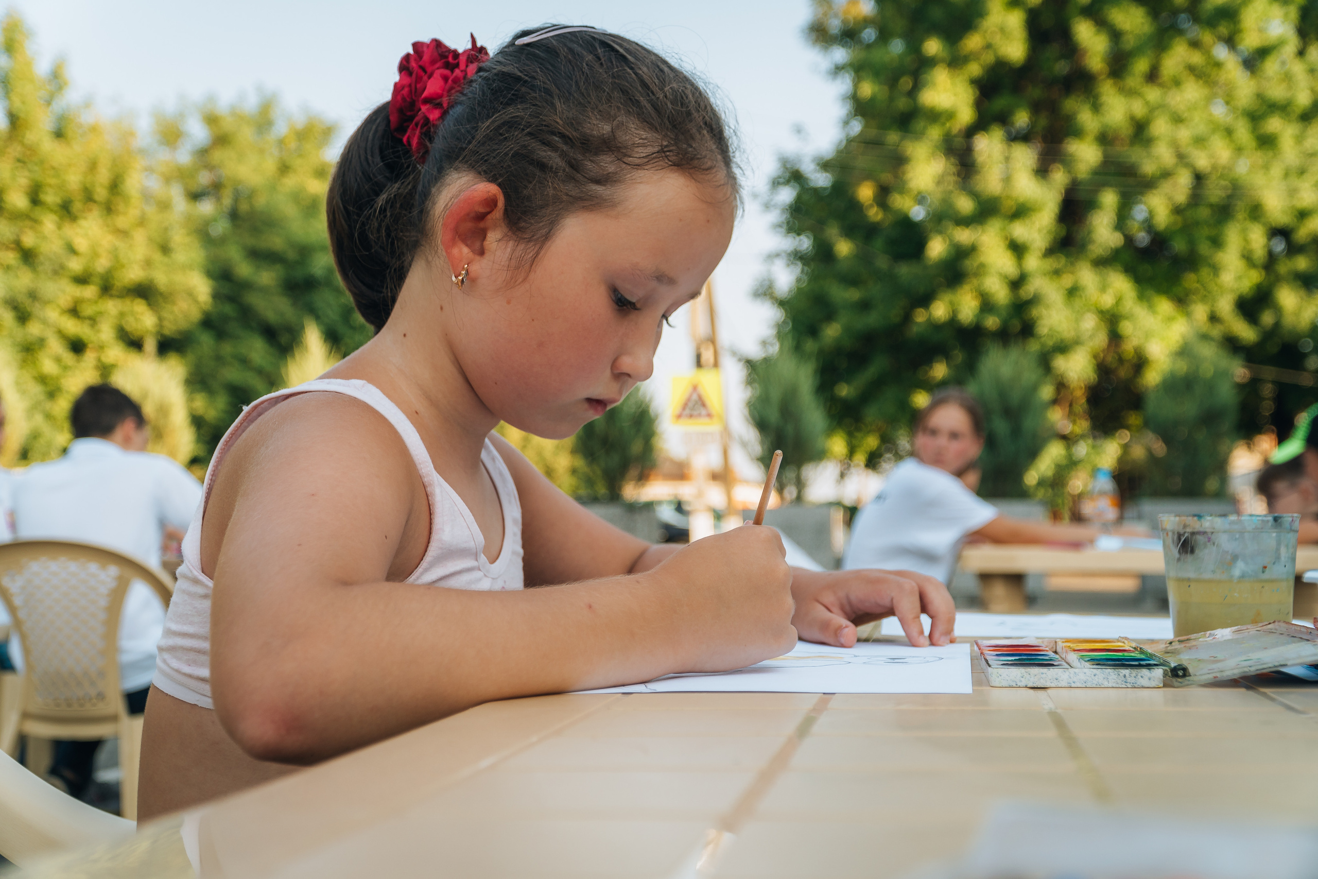 Фестиваль рисунков «Братья наши меньшие». Новотитаровский Дом культуры