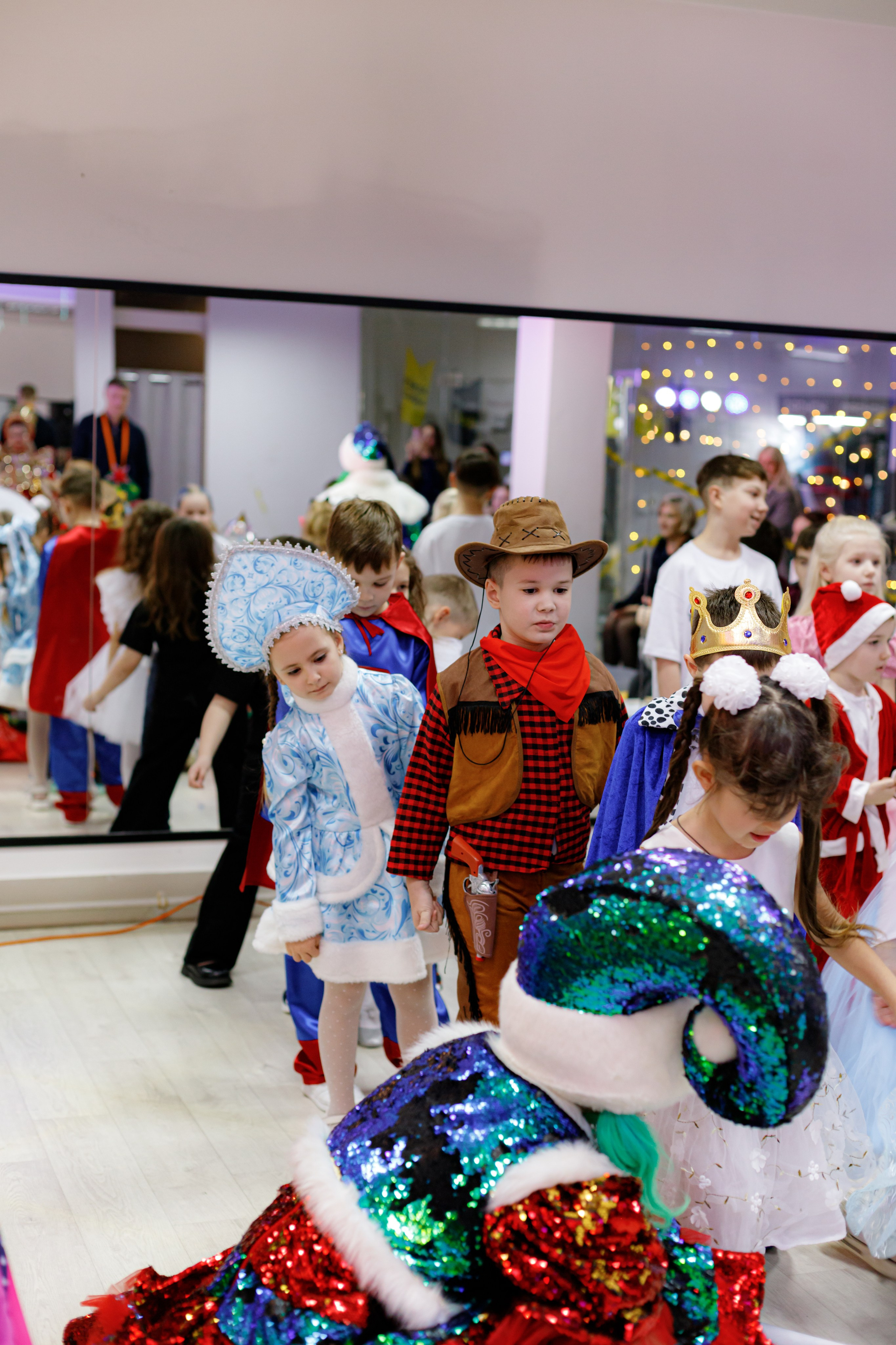 HAPPY NEW YEAR PART/5. Photokarish