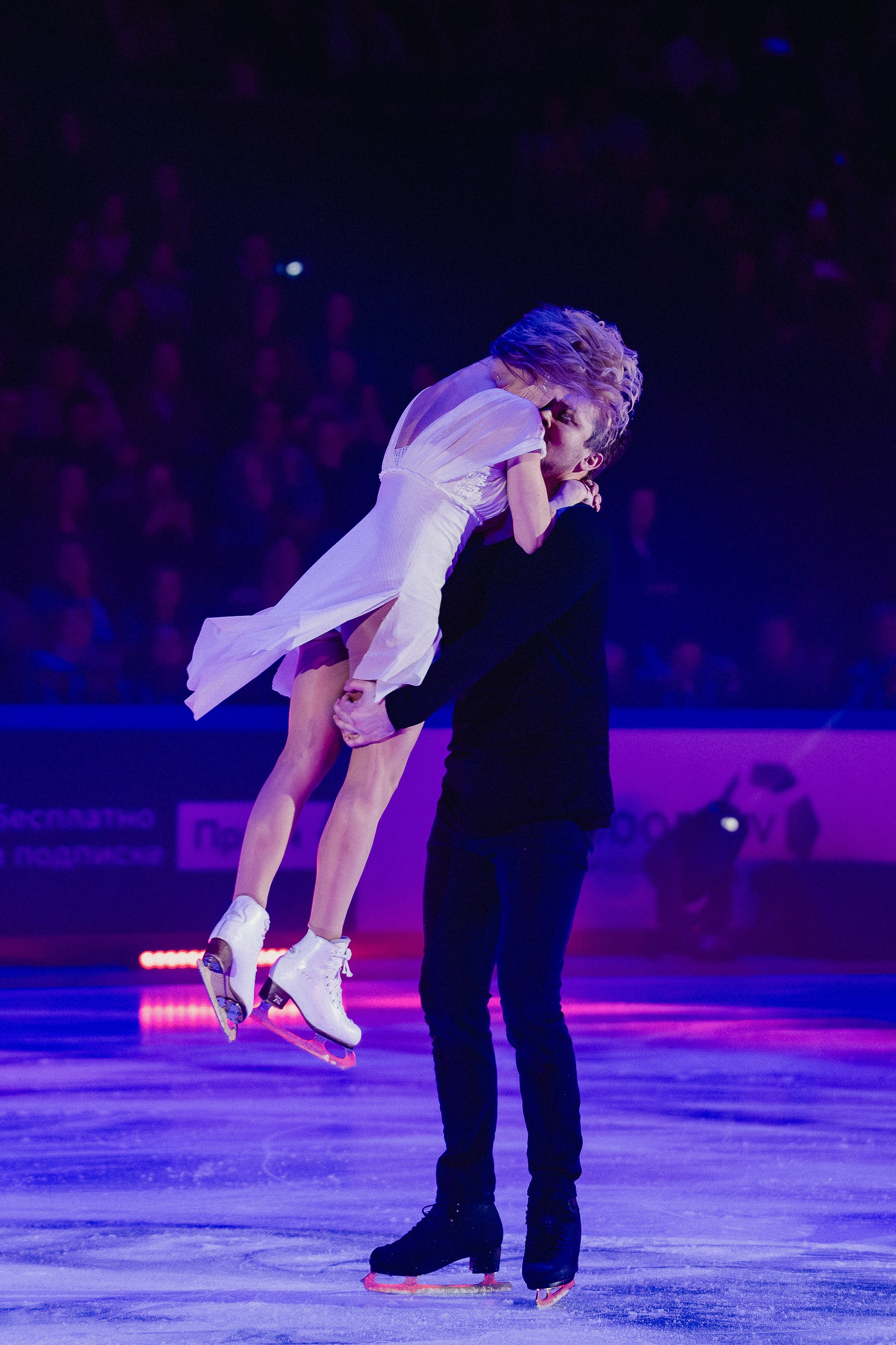 Шоу Этери Тутберидзе в Новосибирске. Воробьева Ксения — Спортивный и танцевальный фотограф Новосибирск