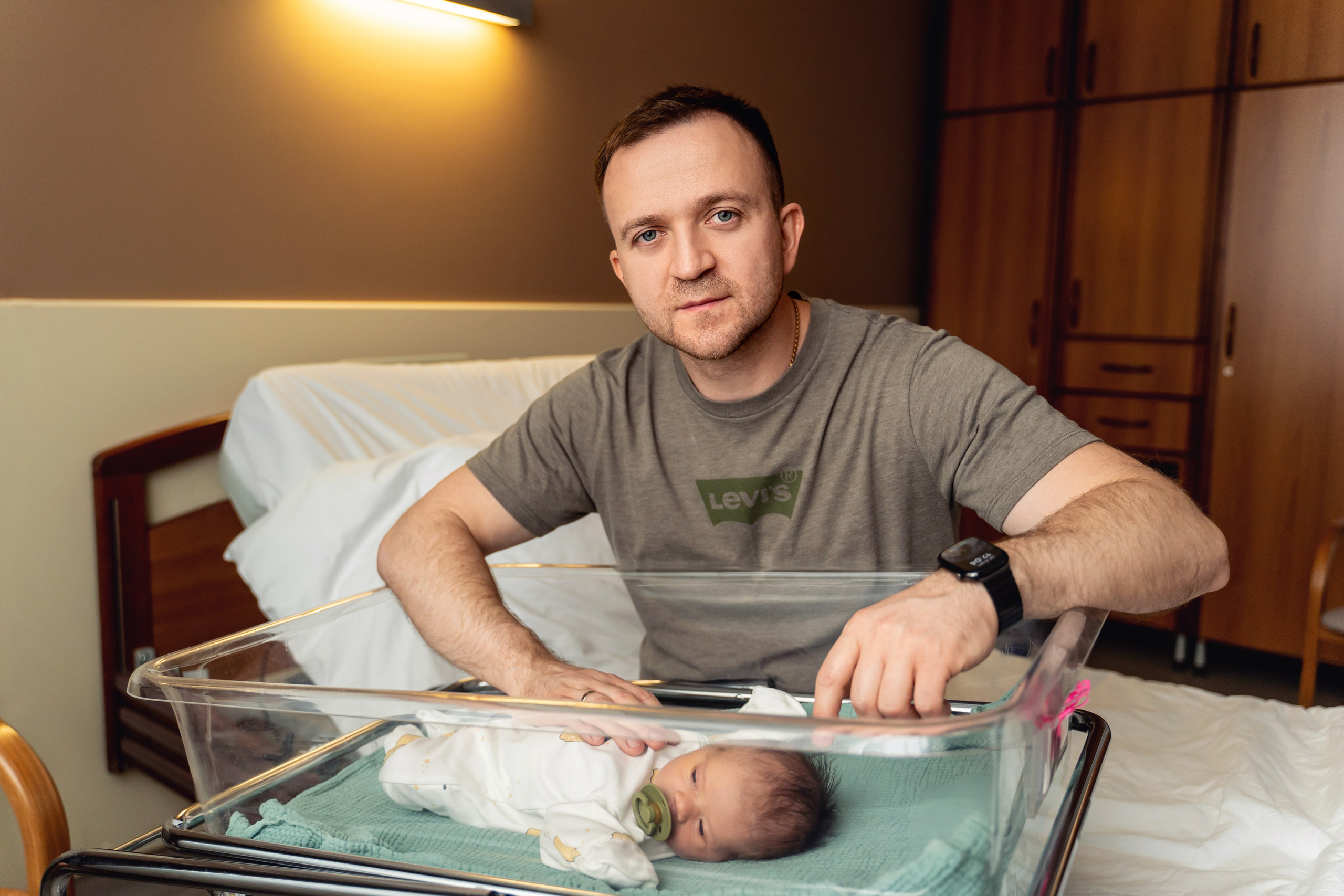 Выписка из роддома Лапино. Фотограф на выписку из роддома Москва. Фотограф \ Видеограф на Крещение, Венчание Москва| Семейные съемки