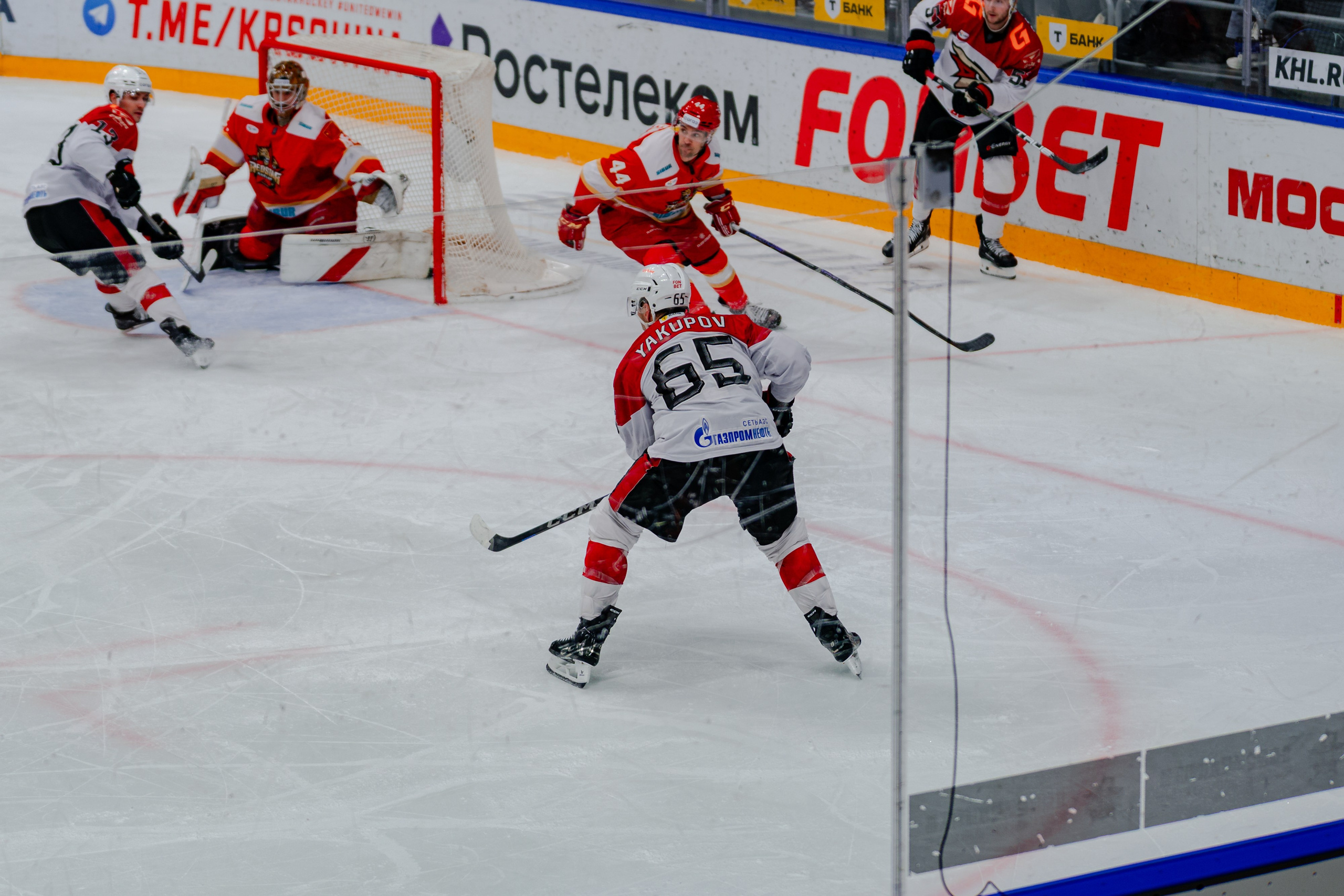 КХЛ КУНЬЛУНЬ РС — АВАНГАРД 22 МАРТА 2025. Репортажный фотограф в Москве Измалков Артем