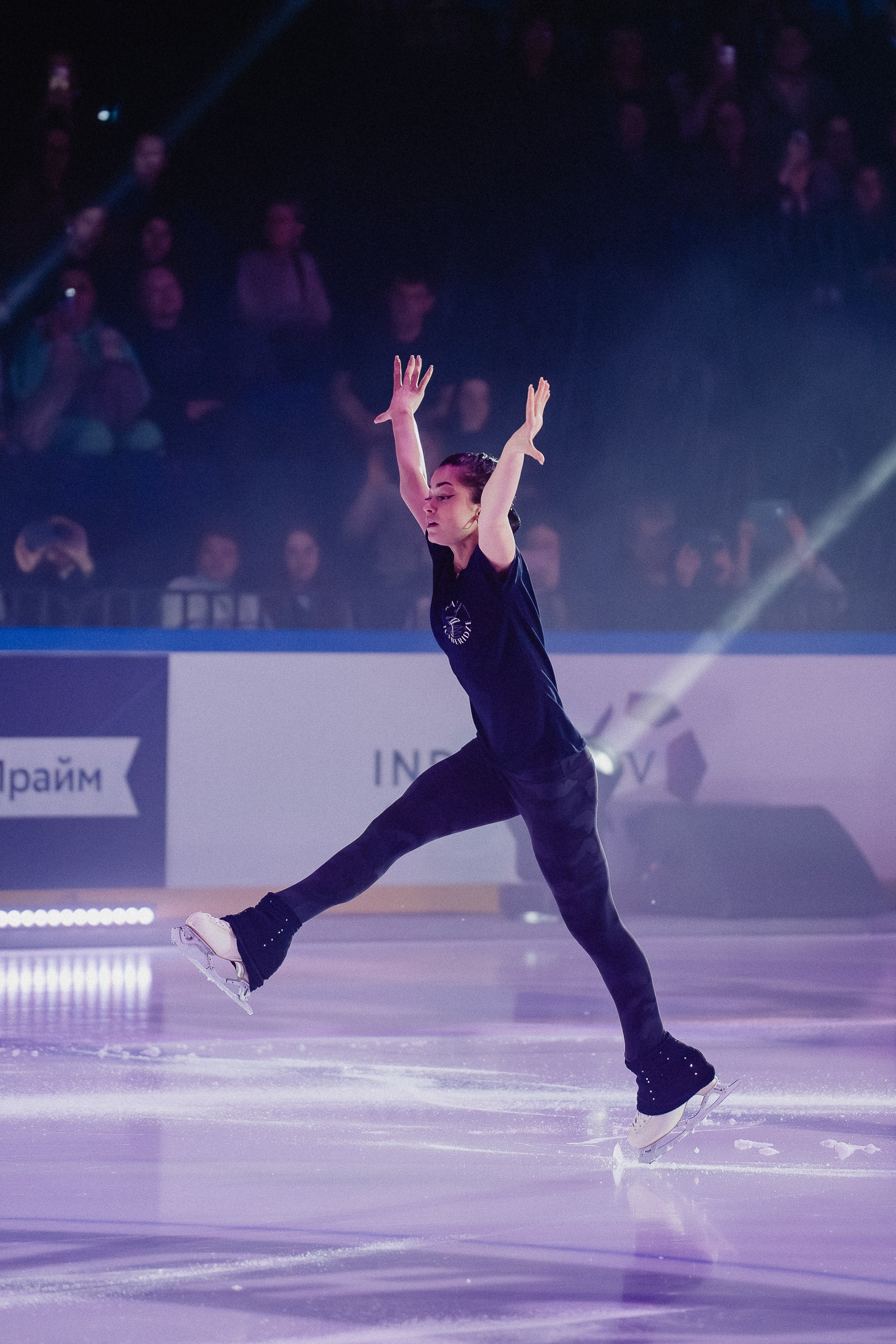 Шоу Этери Тутберидзе в Новосибирске. Воробьева Ксения — Спортивный и танцевальный фотограф Новосибирск