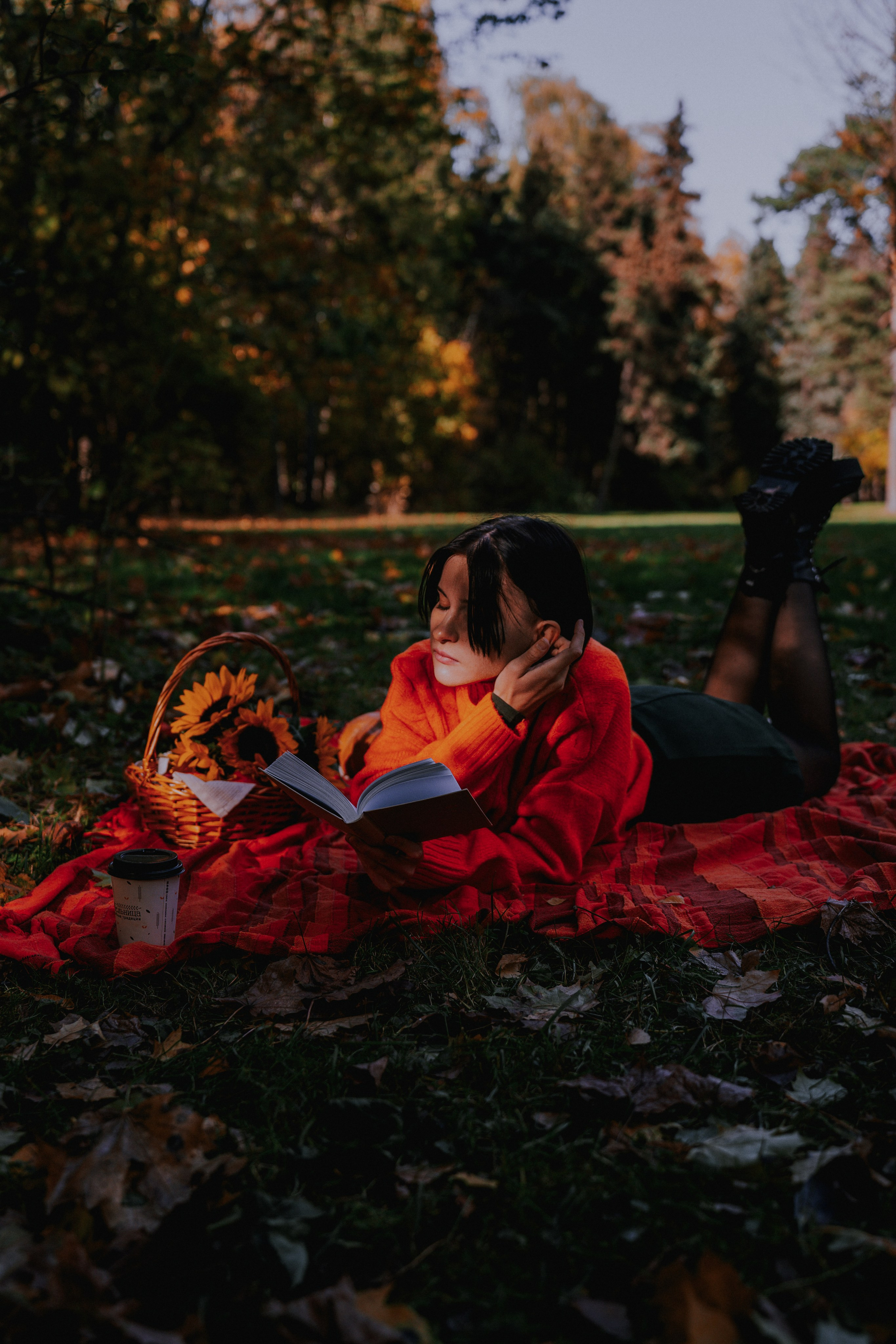 Заказать фотосессию в Москве, фотограф Москва, профессиональный фотограф, фотосессия в Москве, фотостудия, фотосессия в студии Москва, фотосессия, портретная фотосессия, женский фотограф, портрет, съёмки в Москве, детский фотограф, детская фотосессия, семейный, свадебный, студийный, для пары, парная фотосессия, съёмка влюбленных, уличная фотосессия, стрит фотограф, портрет в Москве, стильная фотосессия, фотограф для пар, деловой портрет, деловая фотосессия, подарок фотосессия, фотосессия в подарок, акция на фотосессию, акция фотограф, фотосессия бесплатно, модели, ищу модель Москва, группа моделей и фотографов, модельные тесты, актерское портфолио, комфортный фотограф, пет-френдли фотограф, фотосессия с животными, фотосессия с совой, фотодень с совой, фотодень с животными, экзотические животные, фотостудия, Аренда фотостудии с циклорамой в Москве, студия с циклорамой, фотостудия, циклорама для фотостудии, аренда фотостудий, фотостудия с большими окнами, для маркетплейсов, маркетплейсы, озон, вб, wildberries, ozon, яндекс маркет, сбермегамаркет, светлая фотостудия Москва, фотостудия семейная, предметная съёмка для маркетплейса, портретная съемка для маркетплейса, сборные съёмки, съемки, модельная съемка в студии, студия с фотографом, профессиональная фотосъемка фотосъёмка в студии, одежды, обуви, косметики, аксессуаров, белья, ручной работы, семейная фотосессия